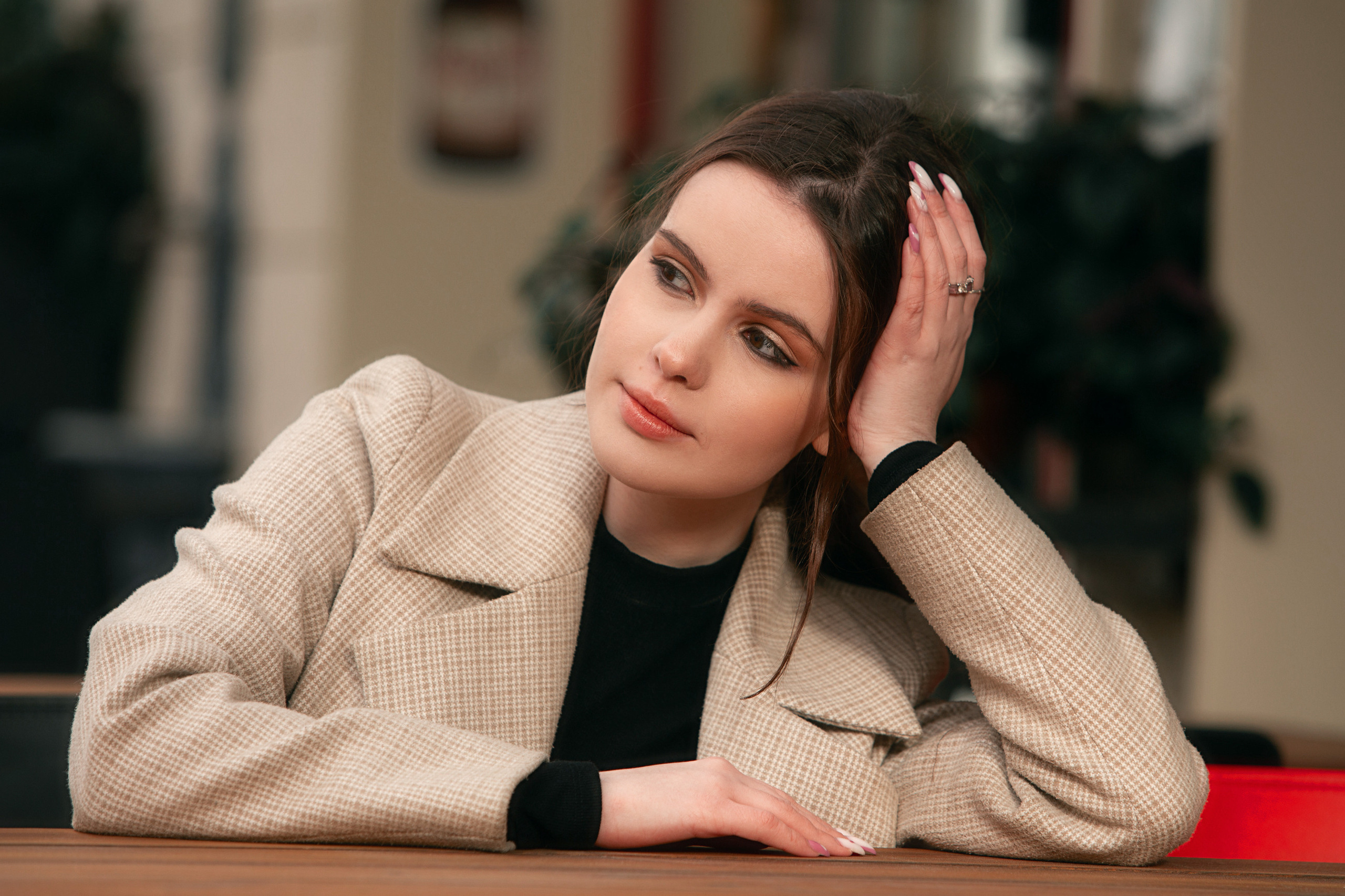 Оля. На каждом снимке всегда два человека: фотограф и зритель