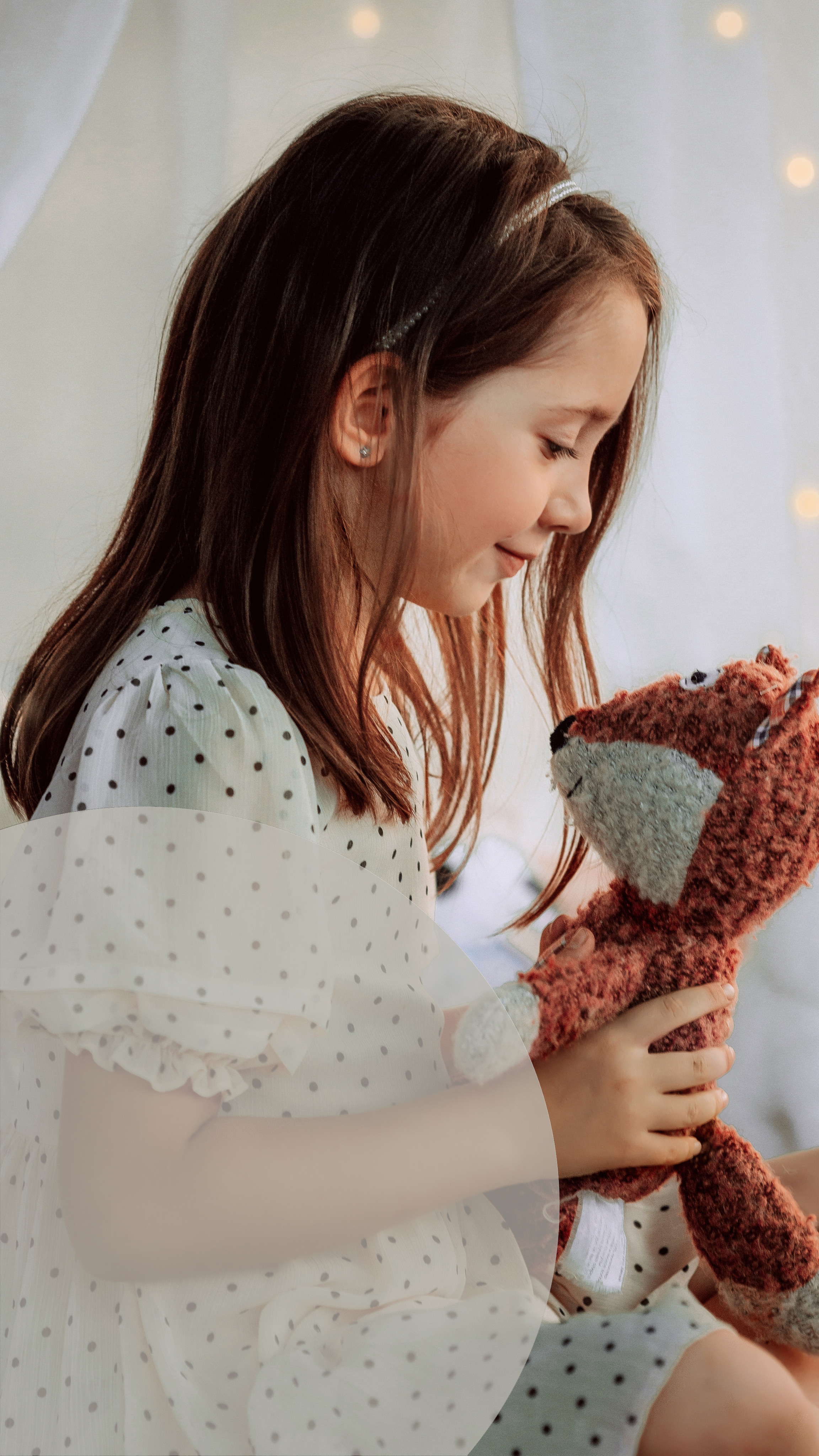 Балдахин. На каждом снимке всегда два человека: фотограф и зритель