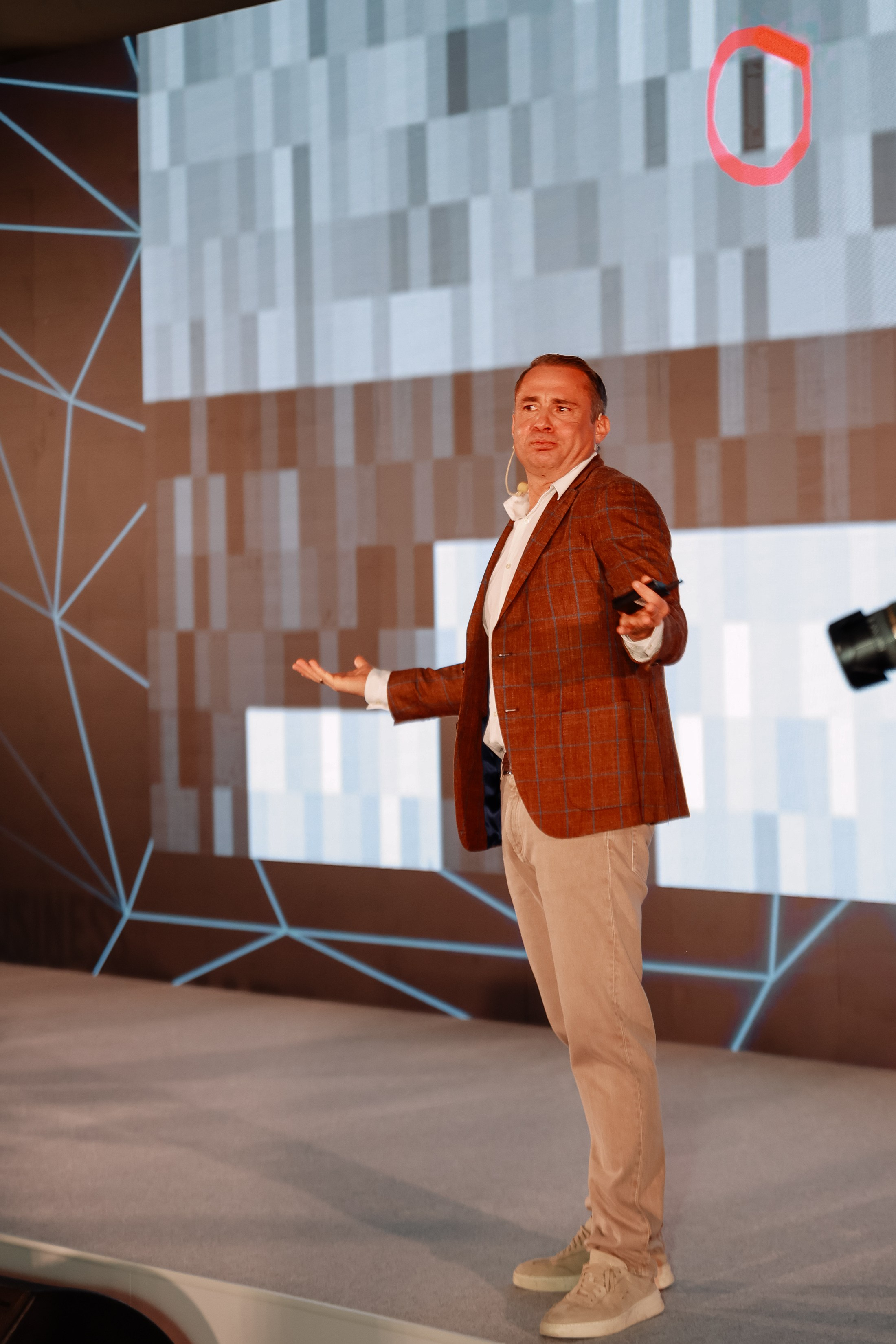 BUSNESS STANDUP с Оскаром Хартманном. Фотограф Юлия Мальцева