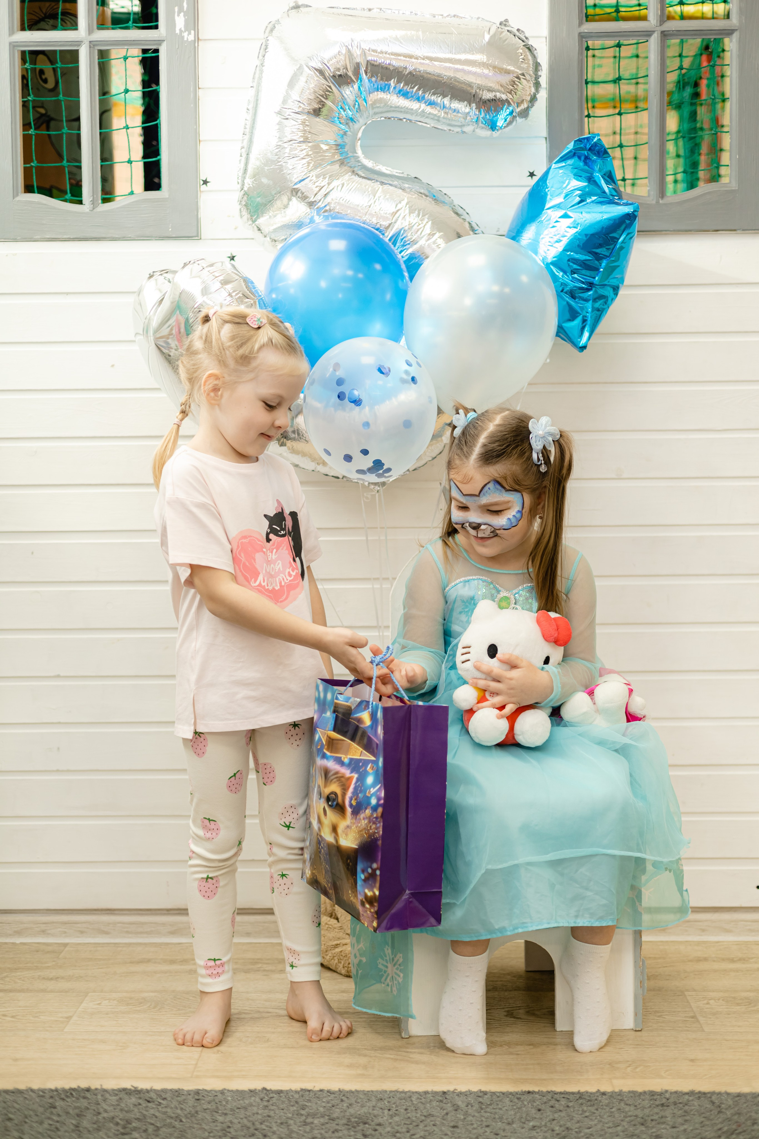 В детских лофтах. ФОТОГРАФ НОВОСИБИРСК — АЛЁНА ЖИГАЛЕЕВА