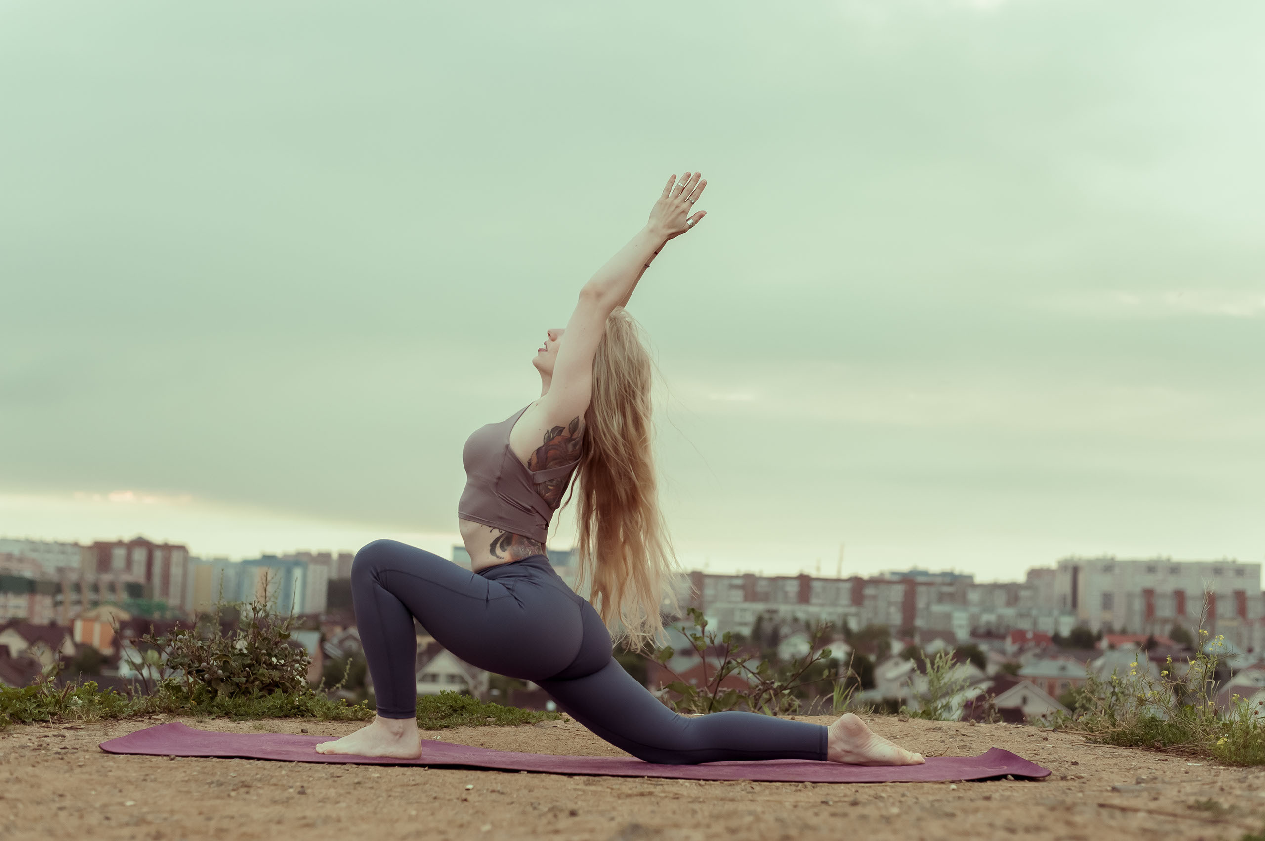 Маргарита. Рассвет на горе. Женский фотограф в Череповце Даша Акулич