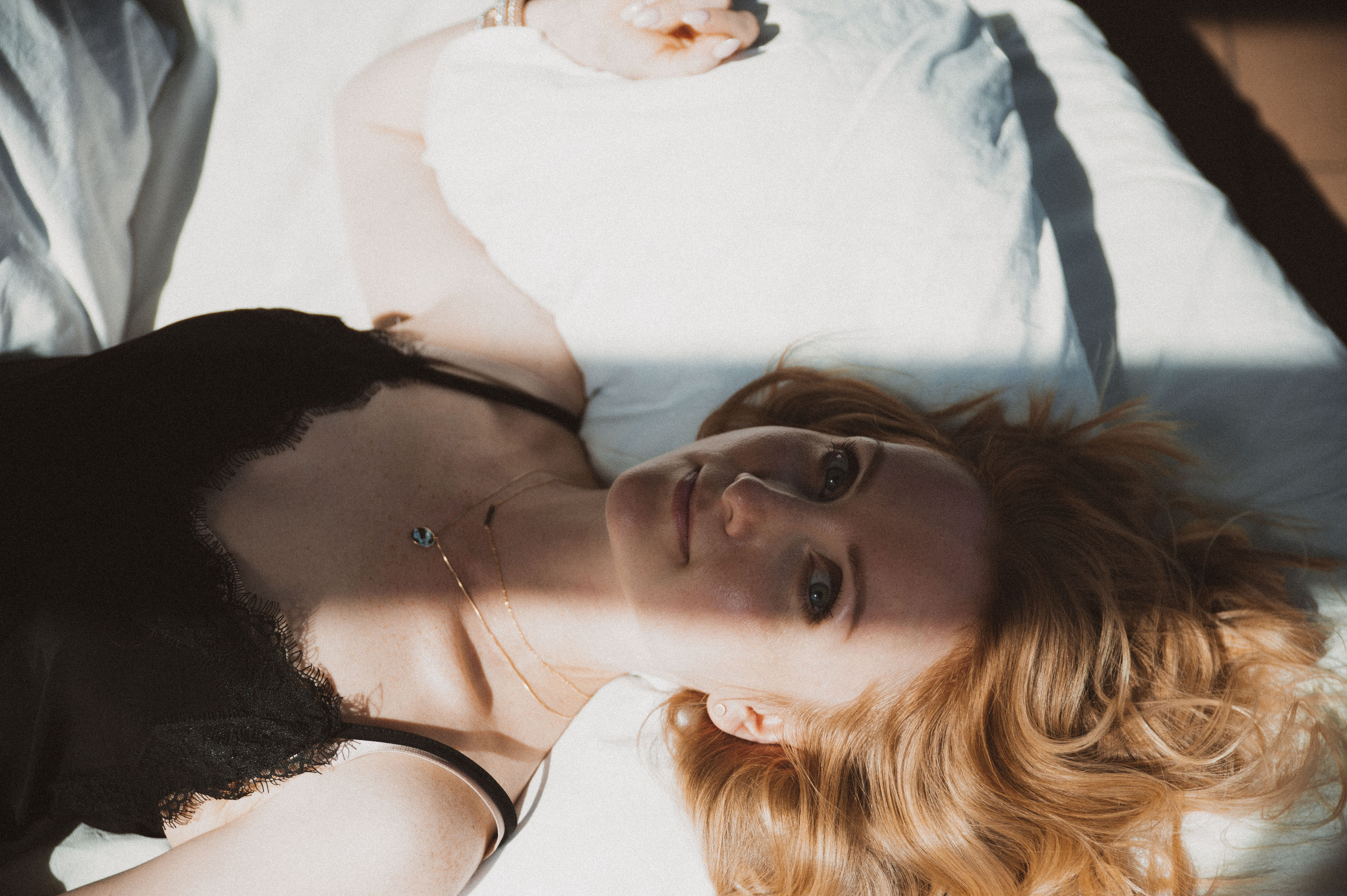 Оксана. Студия. Женский фотограф в Череповце Даша Акулич