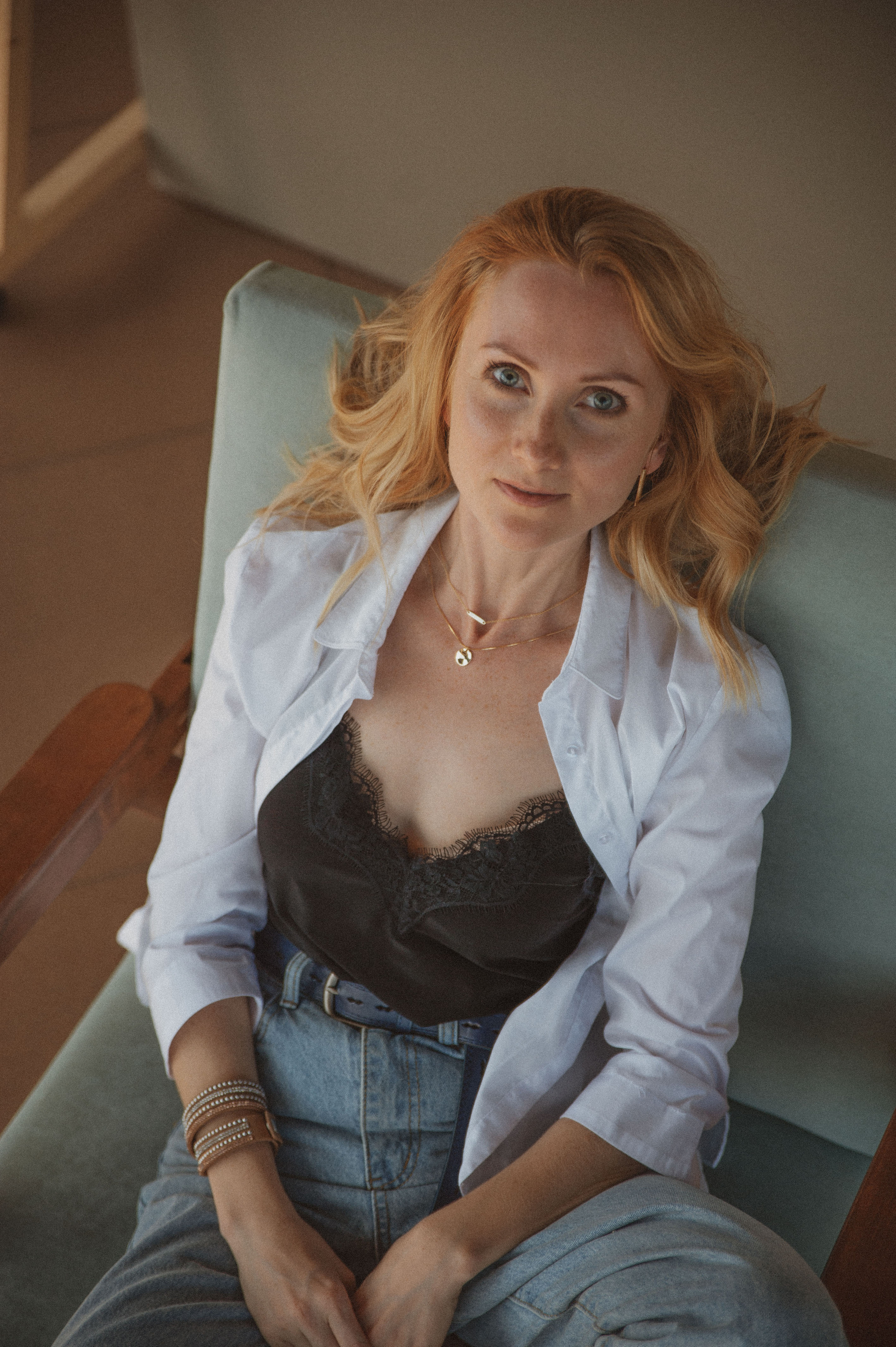 Оксана. Студия. Женский фотограф в Череповце Даша Акулич