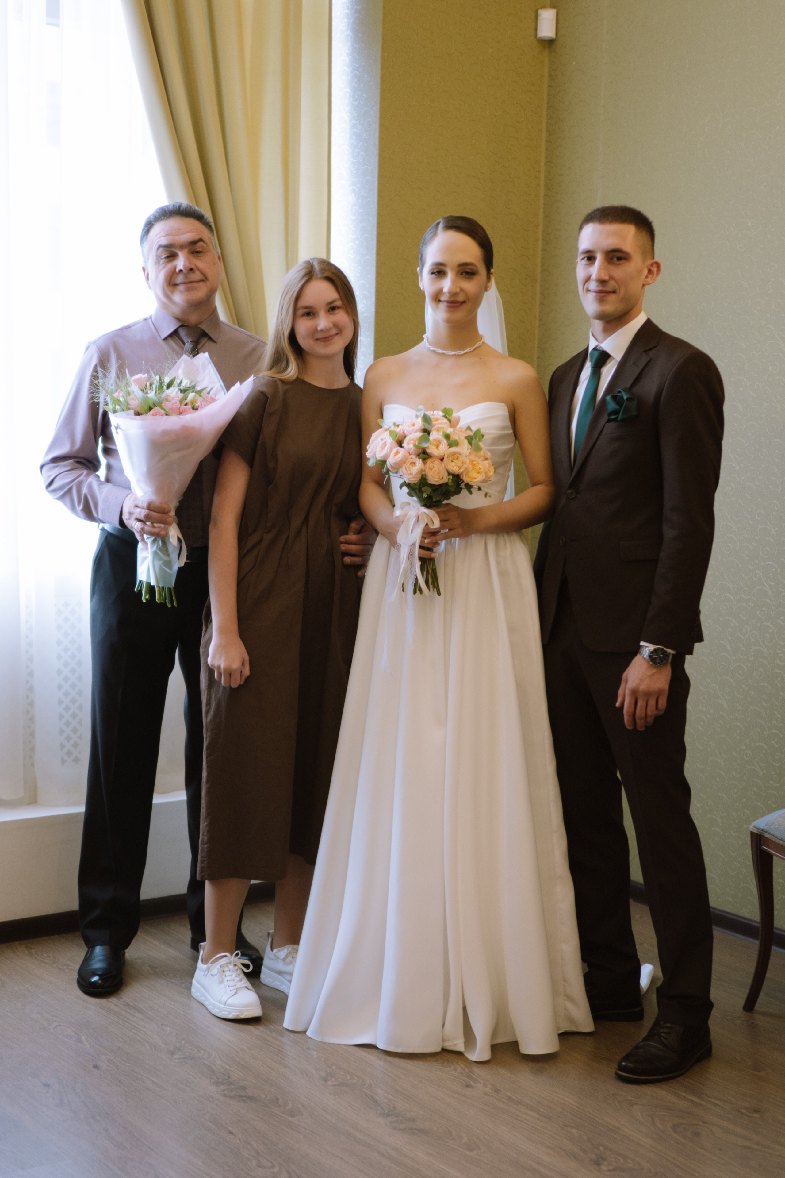 ЗАГС И ПРОГУЛКА 2 ЧАСА. Профессиональный фотограф, Санкт-Петербург — Виктория Богомолова