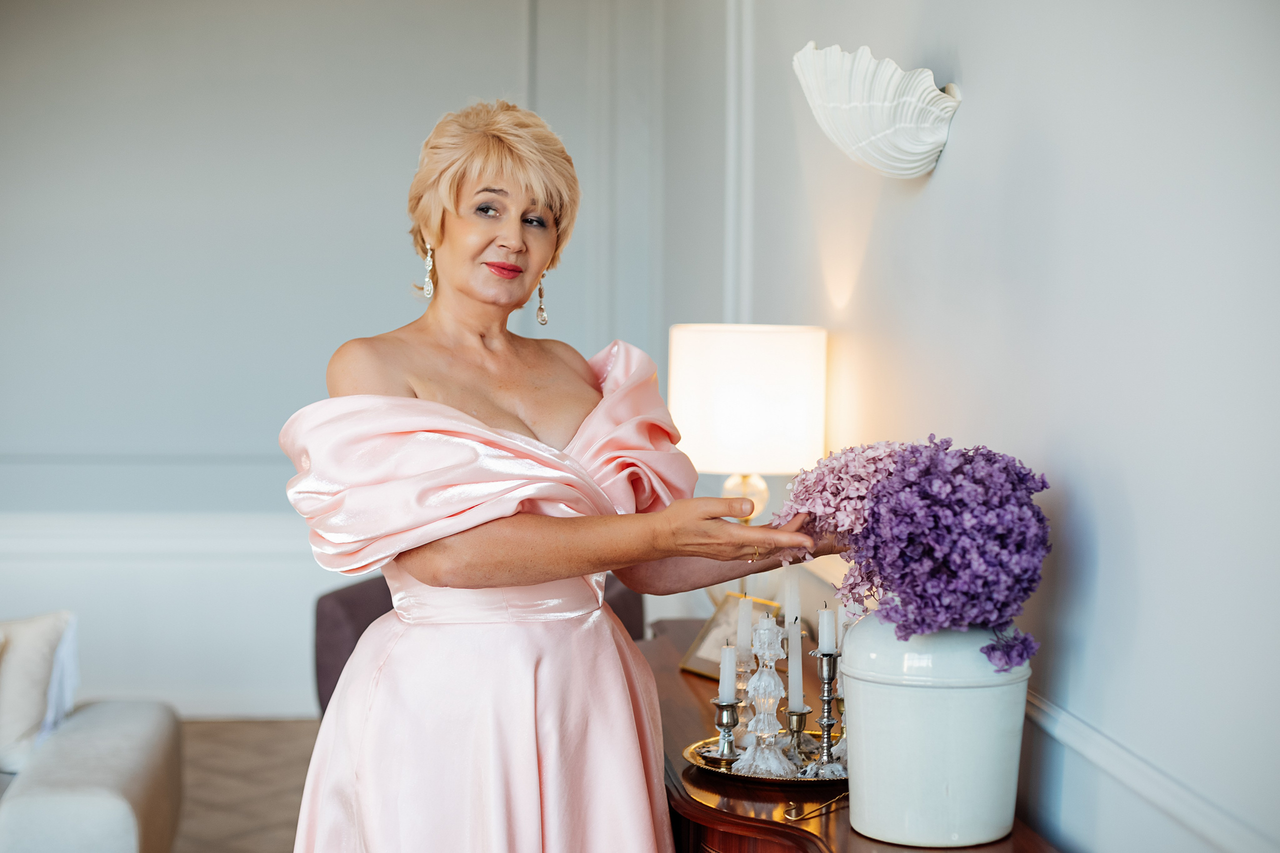 Бабушка с внучкой. Https://malovafoto.ru