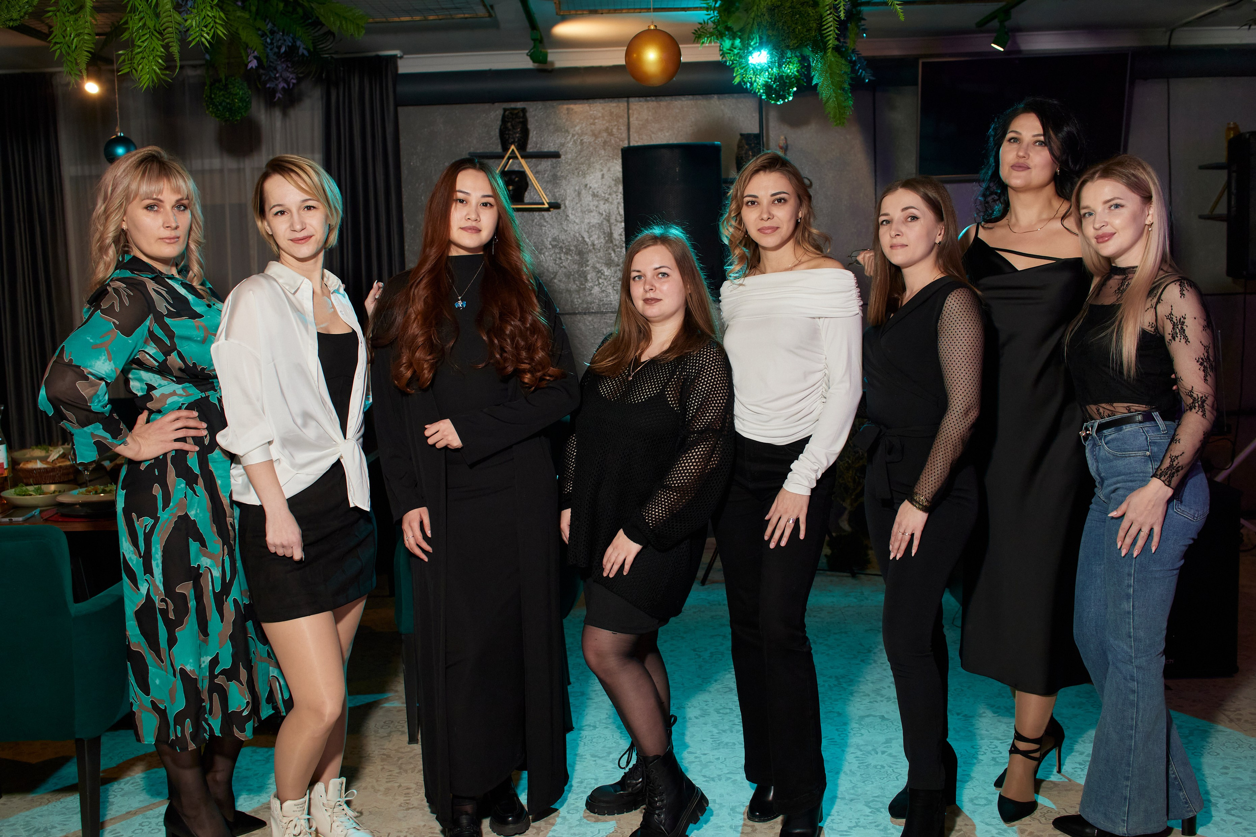 MAXIM & DAMIR | FOREST BAR | 8 МАРТА!. Главная