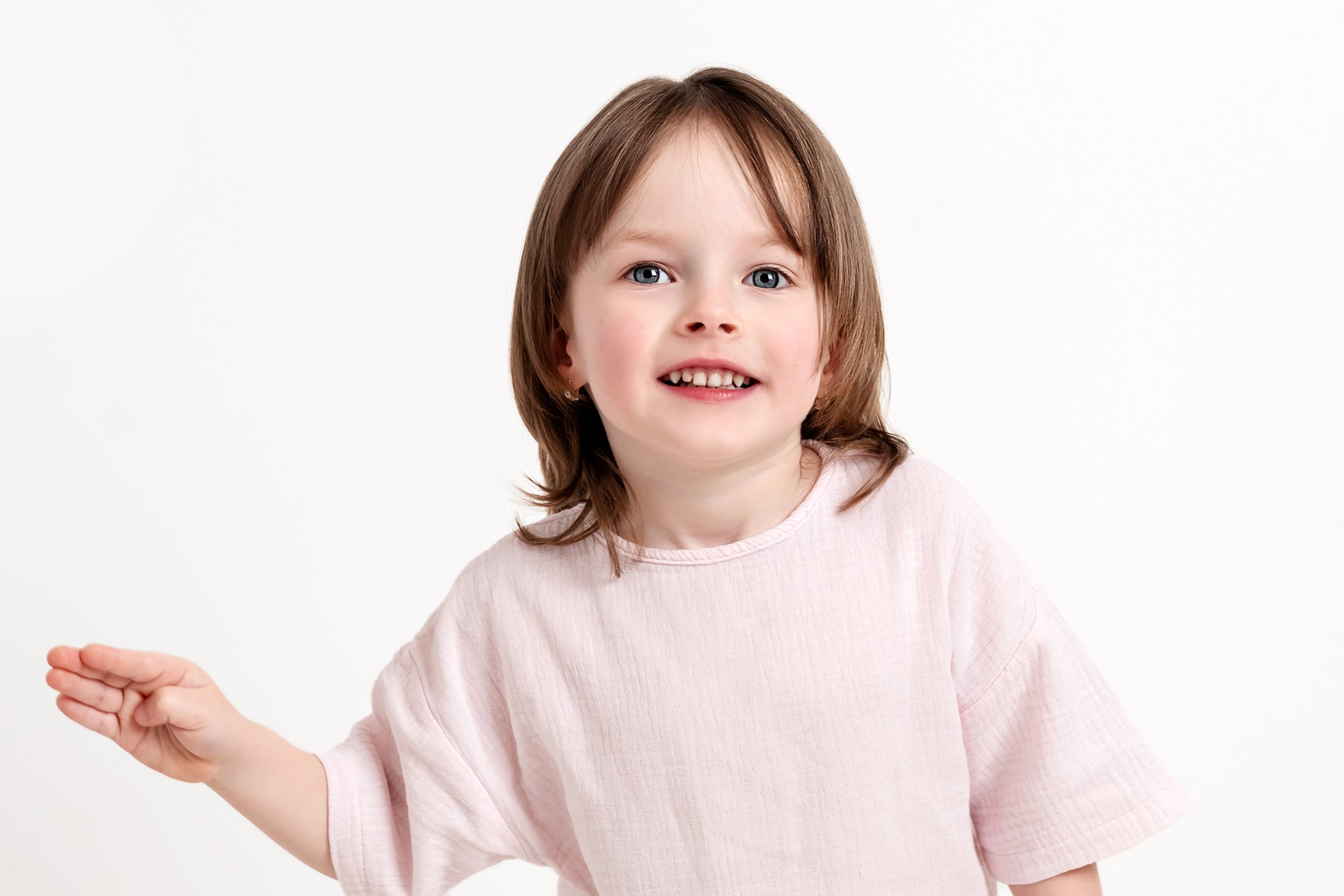 Съемка в стиле минимализм. Фотограф новорожденных в Норильске Виктория Шагалиева