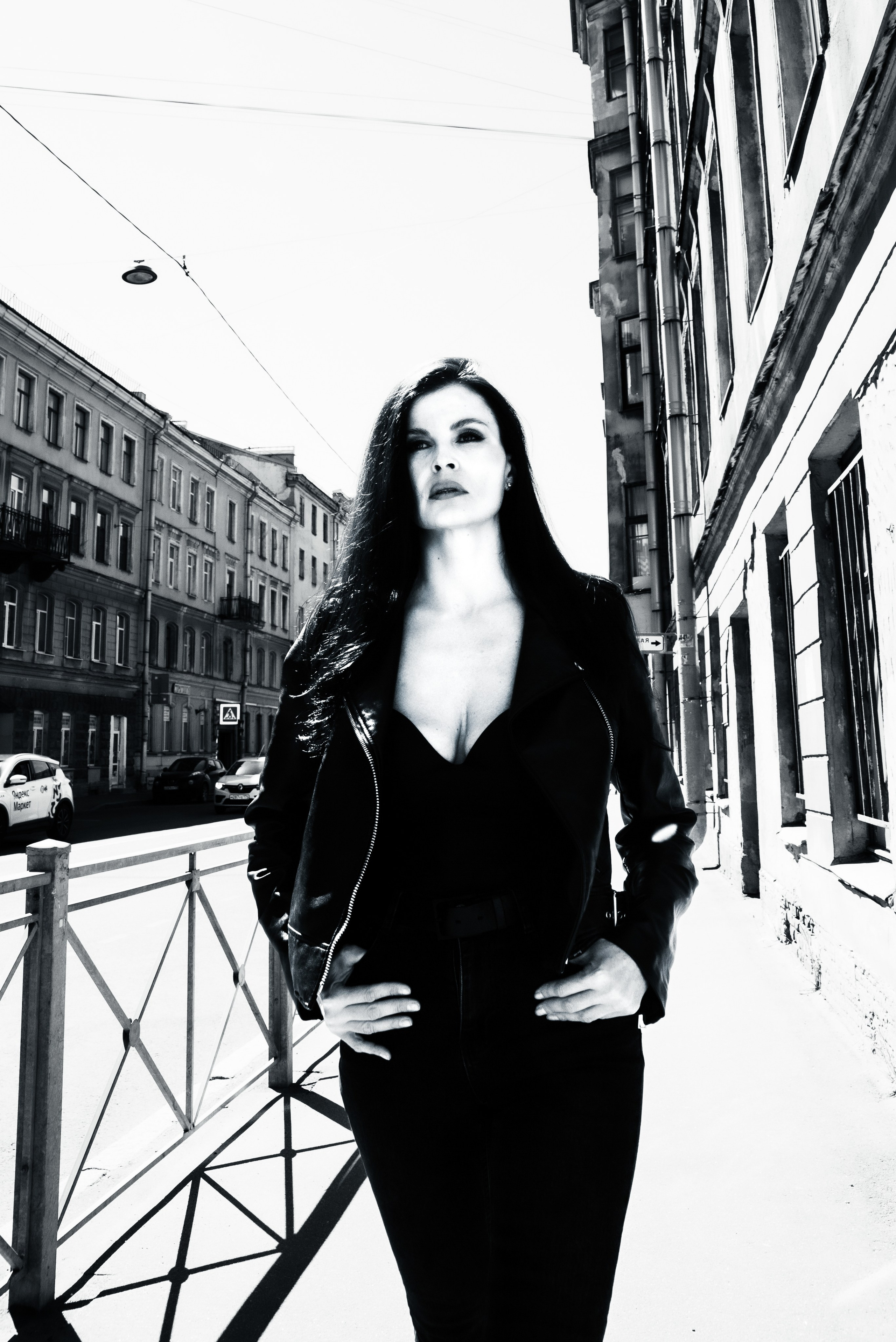 Аня. Фотосессия на улице и в студии