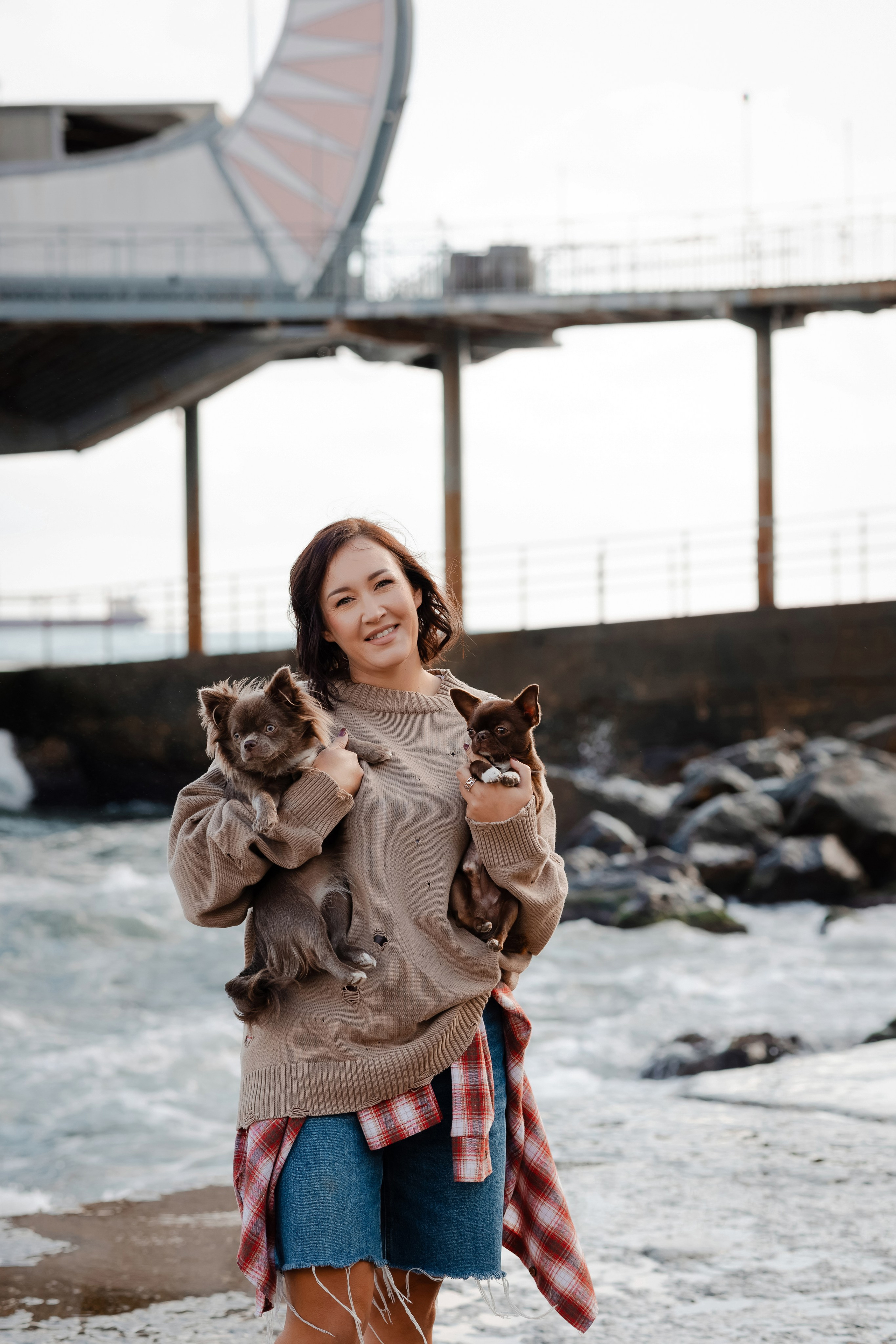 Фотосессия на набережной Ялты. Фотограф-анималист в Краснодаре Маша Мельникова