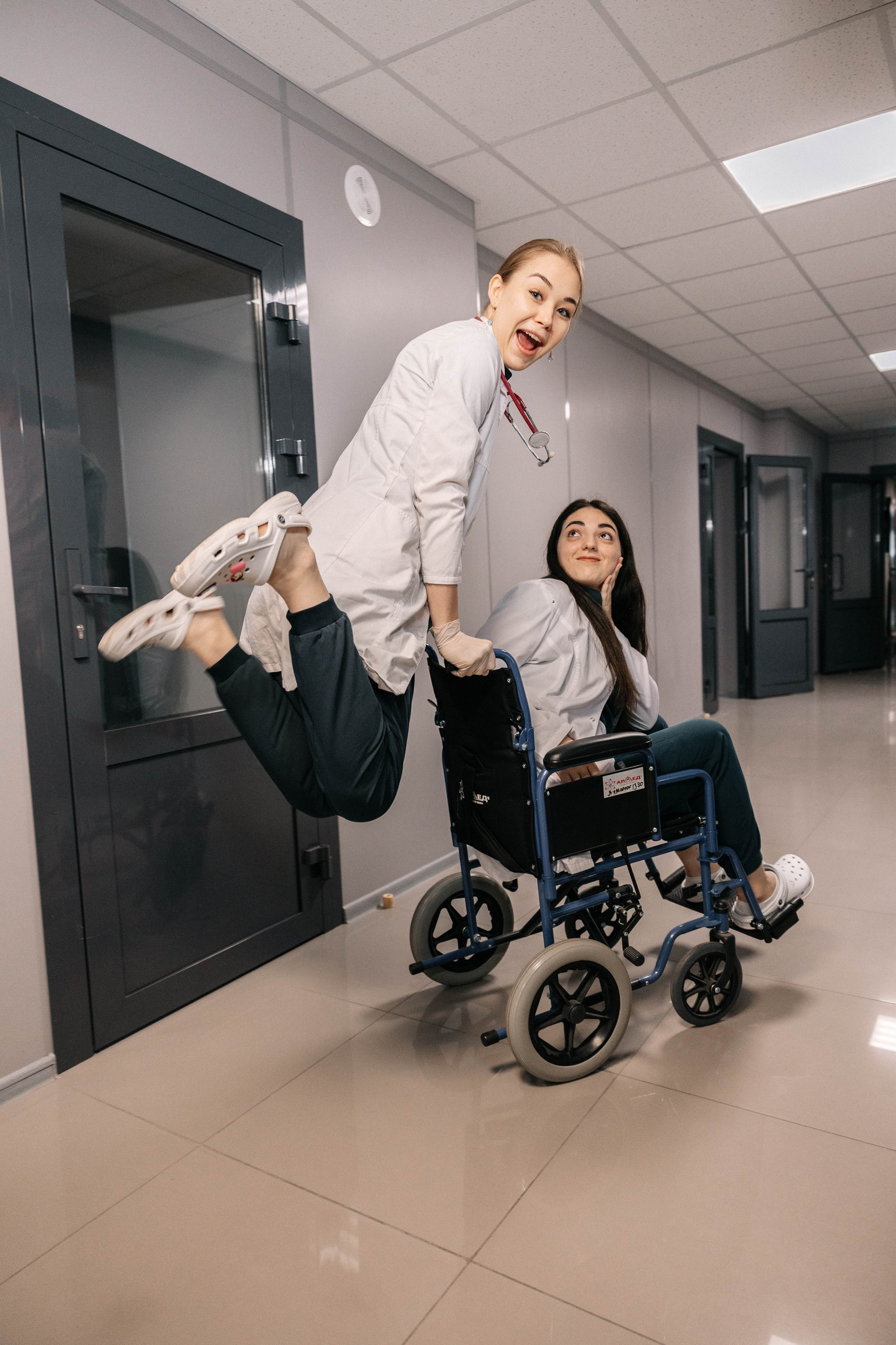 Выпускники. Фотограф Аделина Raw