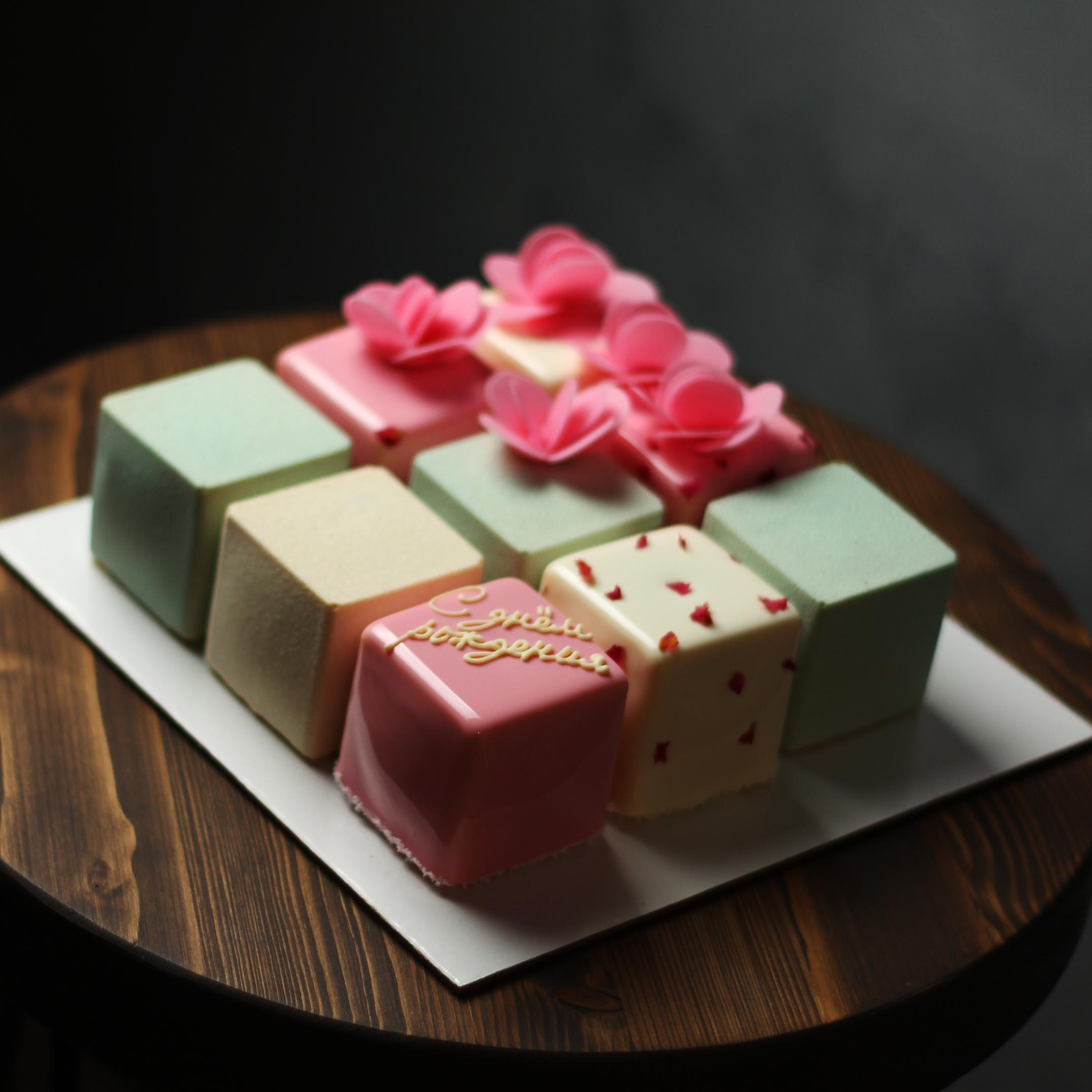 Варианты женских муссовых тортов. Кондитер Наталья Ташматова