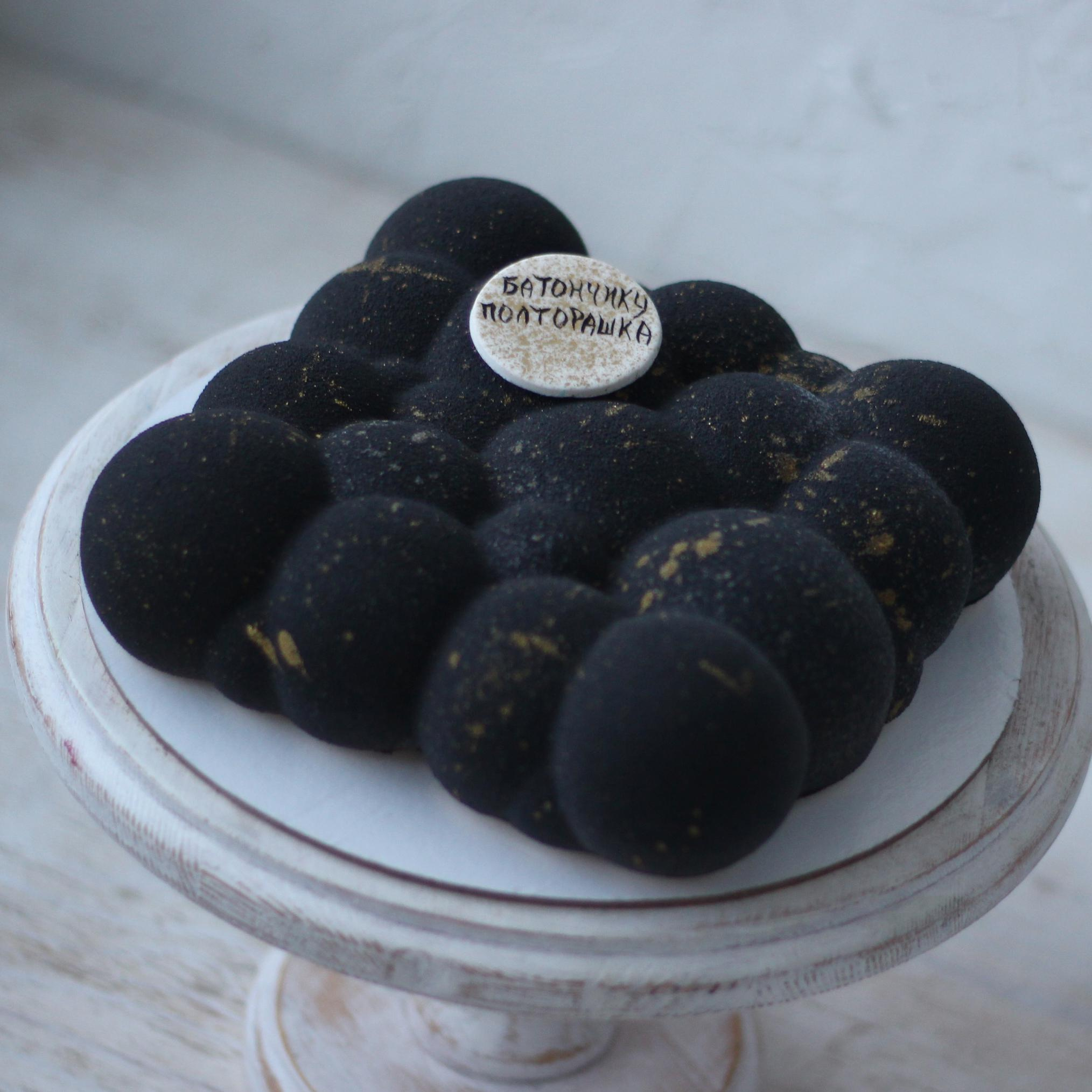 Варианты мужских муссовых тортов. Кондитер Наталья Ташматова