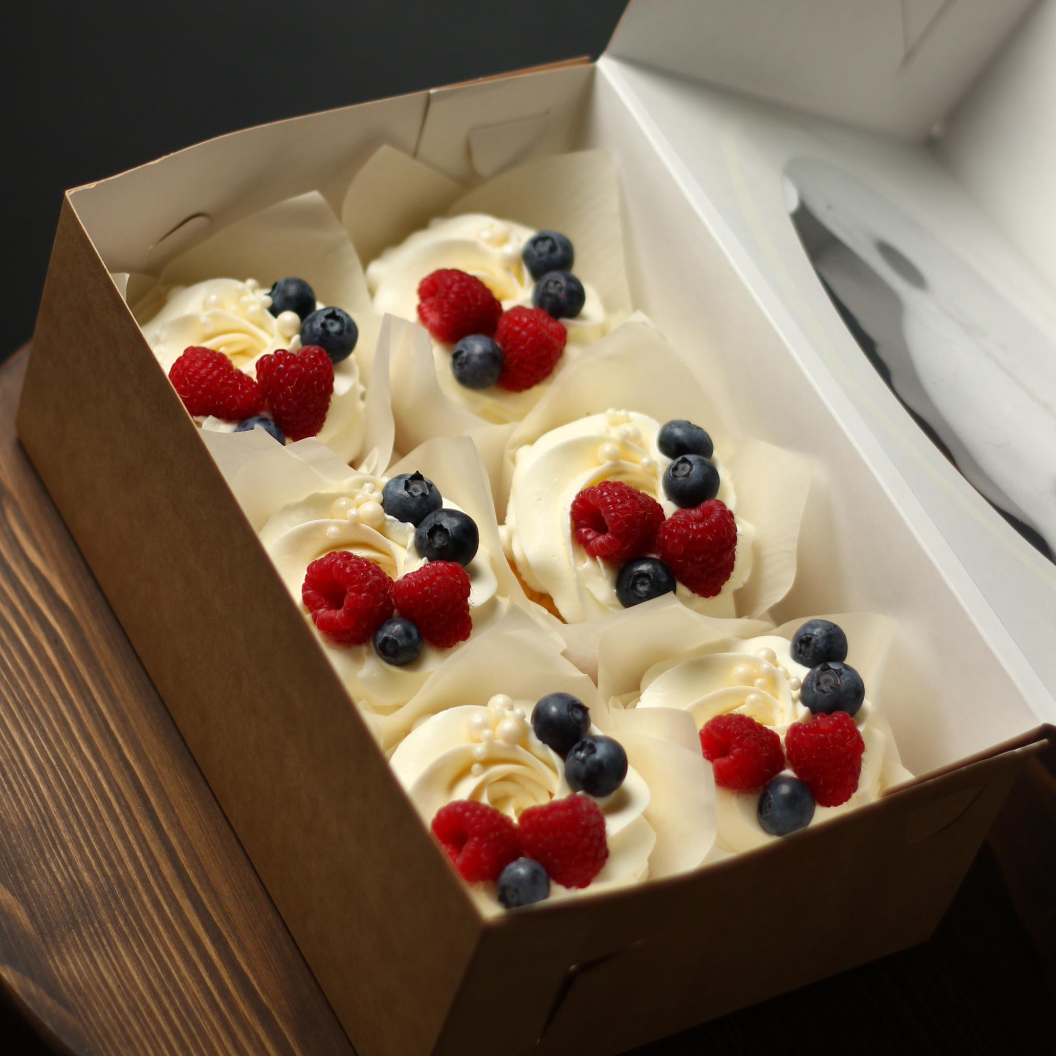 Варианты трайфлов и капкейков. Кондитер Наталья Ташматова