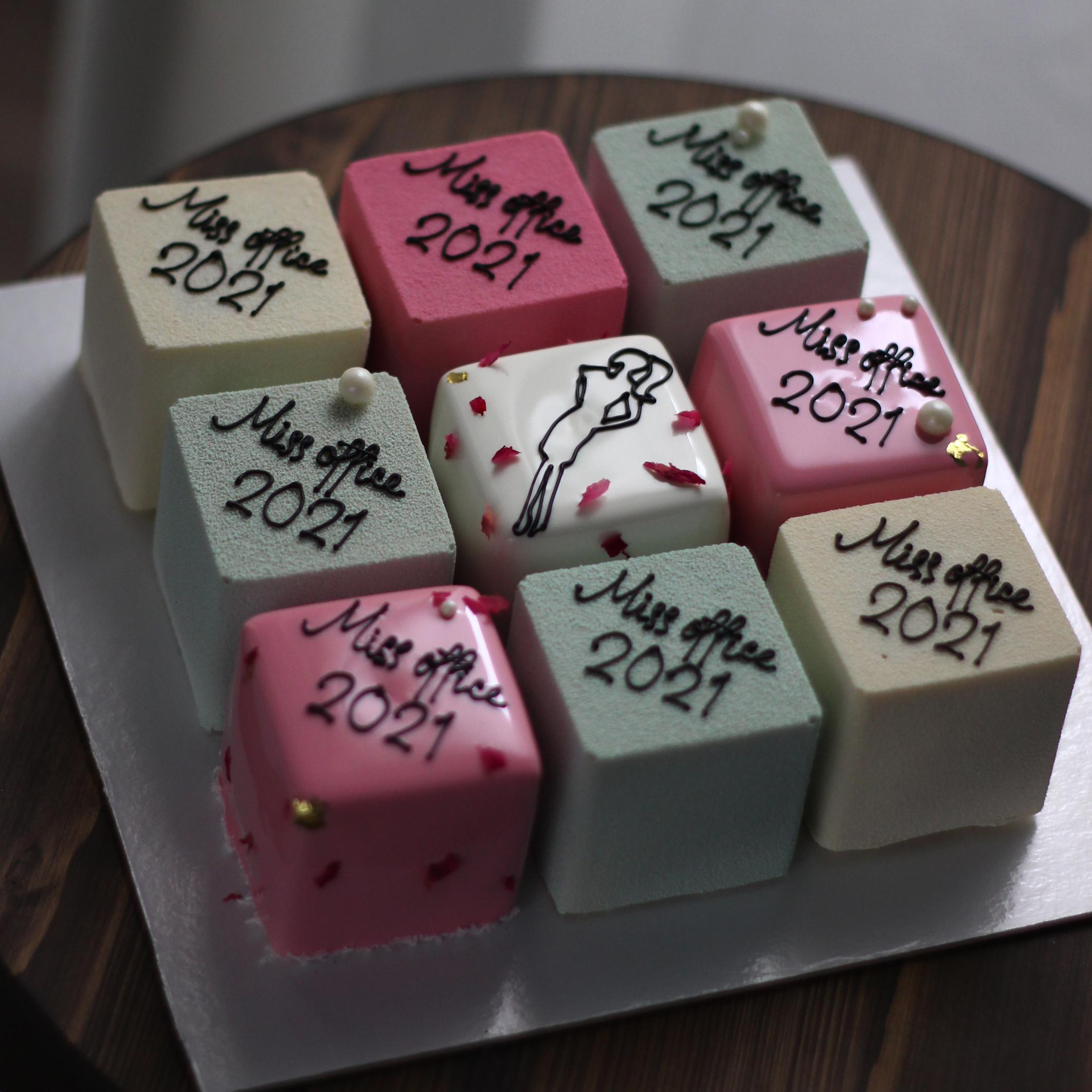 Варианты женских муссовых тортов. Кондитер Наталья Ташматова