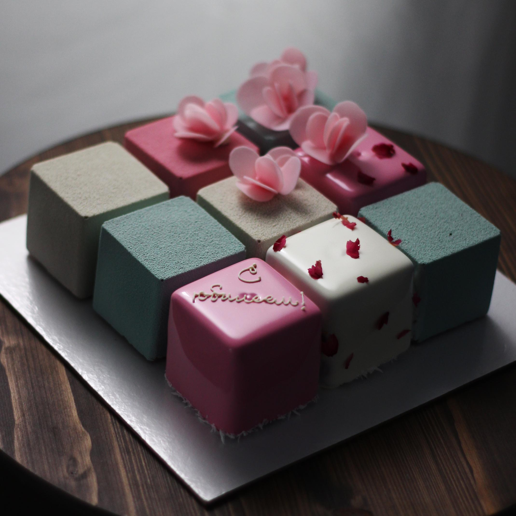 Варианты женских муссовых тортов. Кондитер Наталья Ташматова