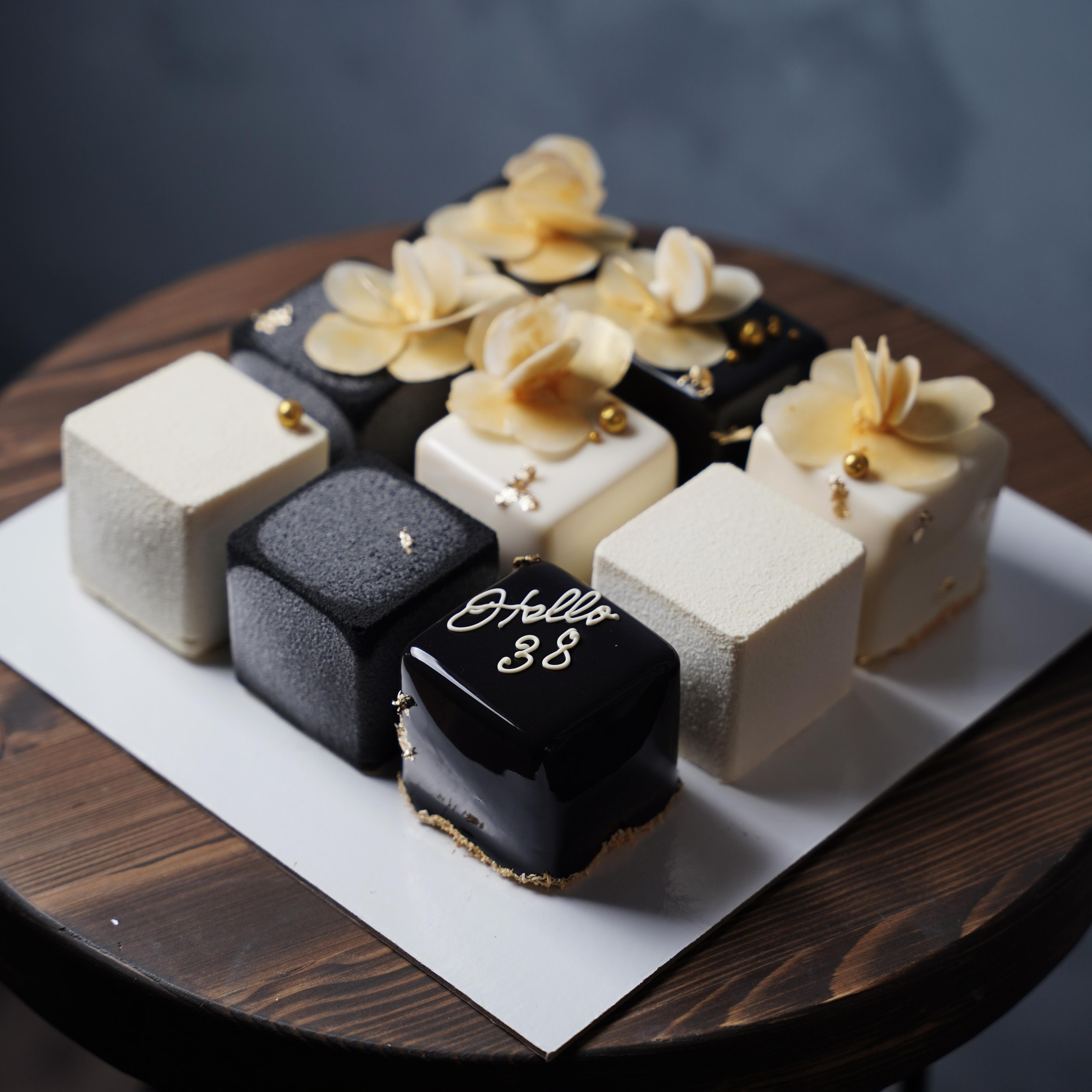 Варианты женских муссовых тортов. Кондитер Наталья Ташматова