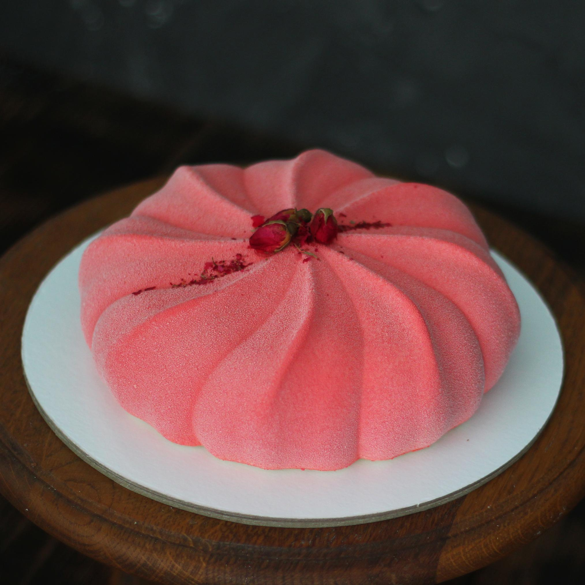 Варианты женских муссовых тортов. Кондитер Наталья Ташматова