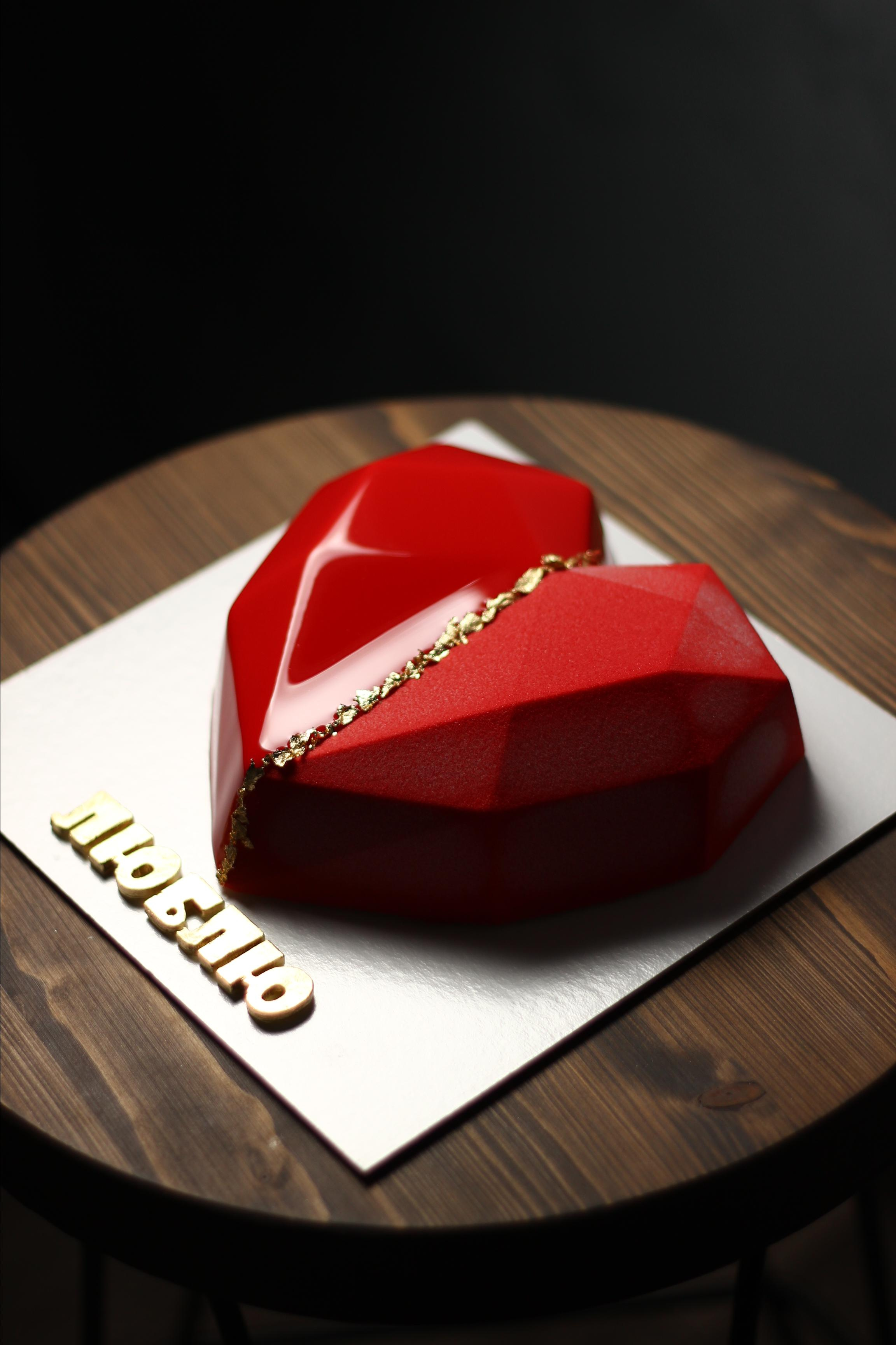 Сердце-оригами. Кондитер Наталья Ташматова