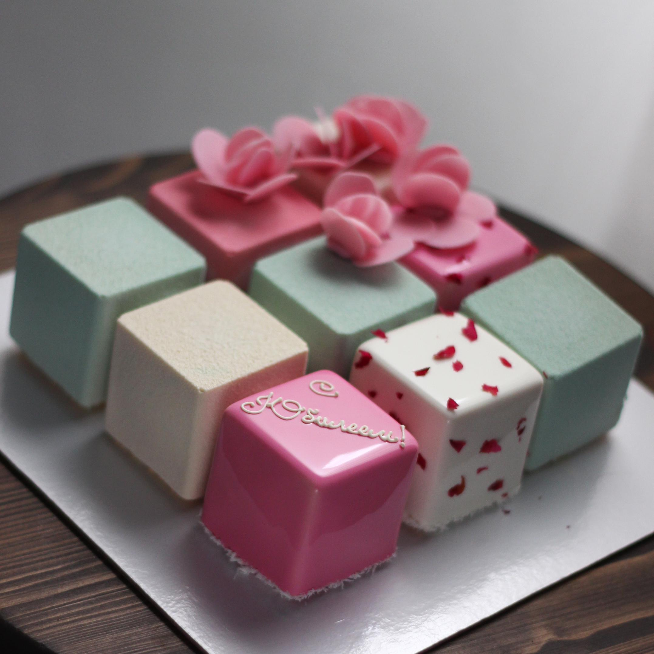 Варианты женских муссовых тортов. Кондитер Наталья Ташматова