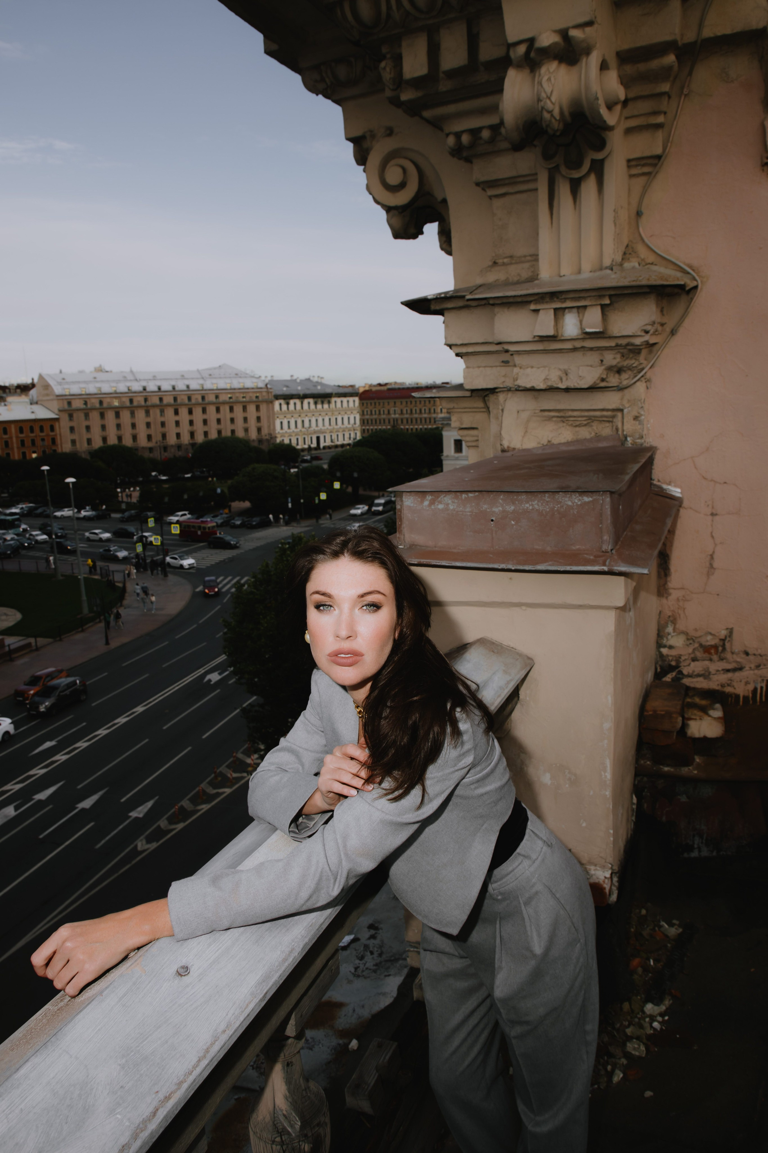 Вероника (съемка на крыше). Фотограф в Москве и Санкт-Петербурге Дарина