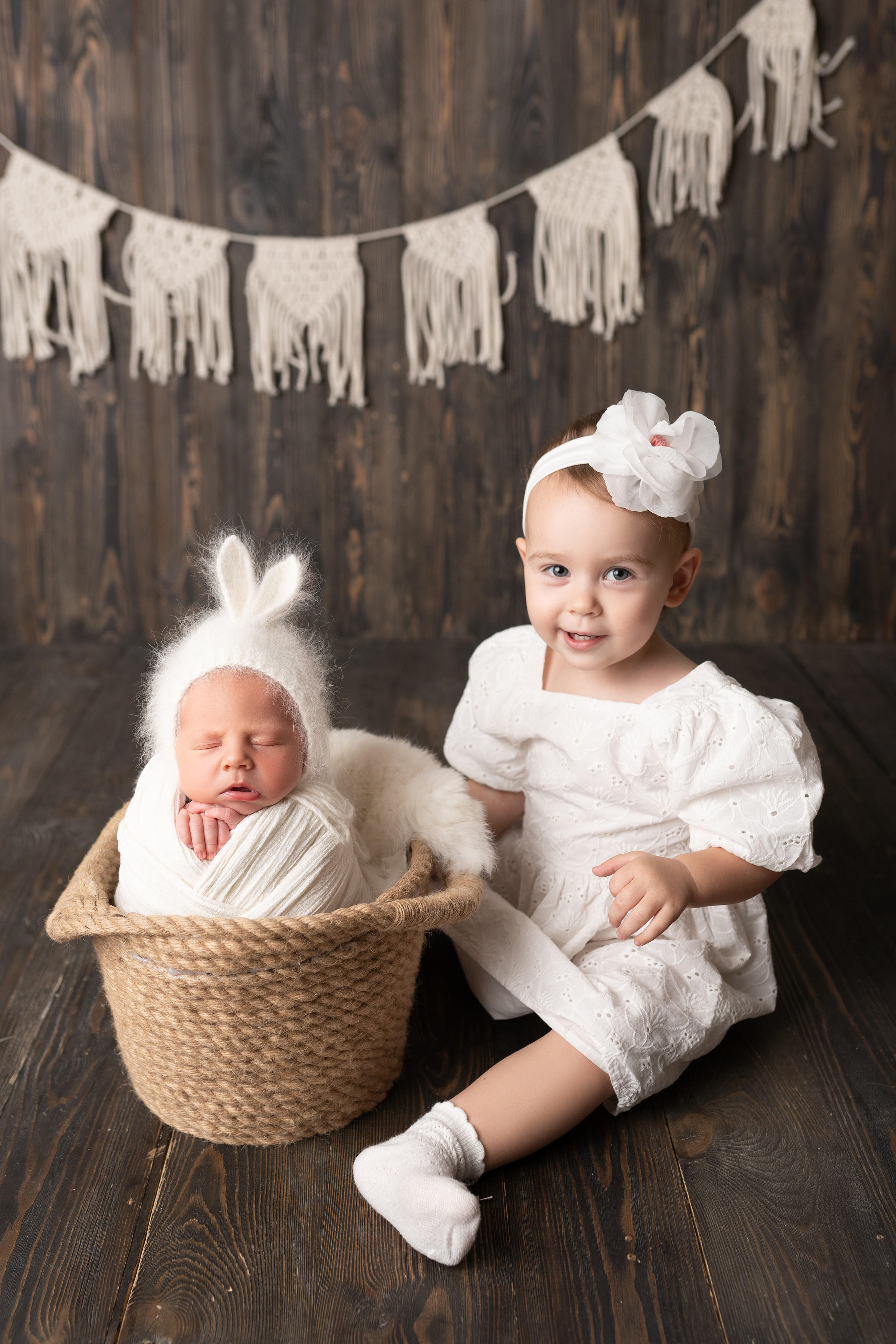 Вероника. Фотограф новорождённых в Минске. Годик под ключ