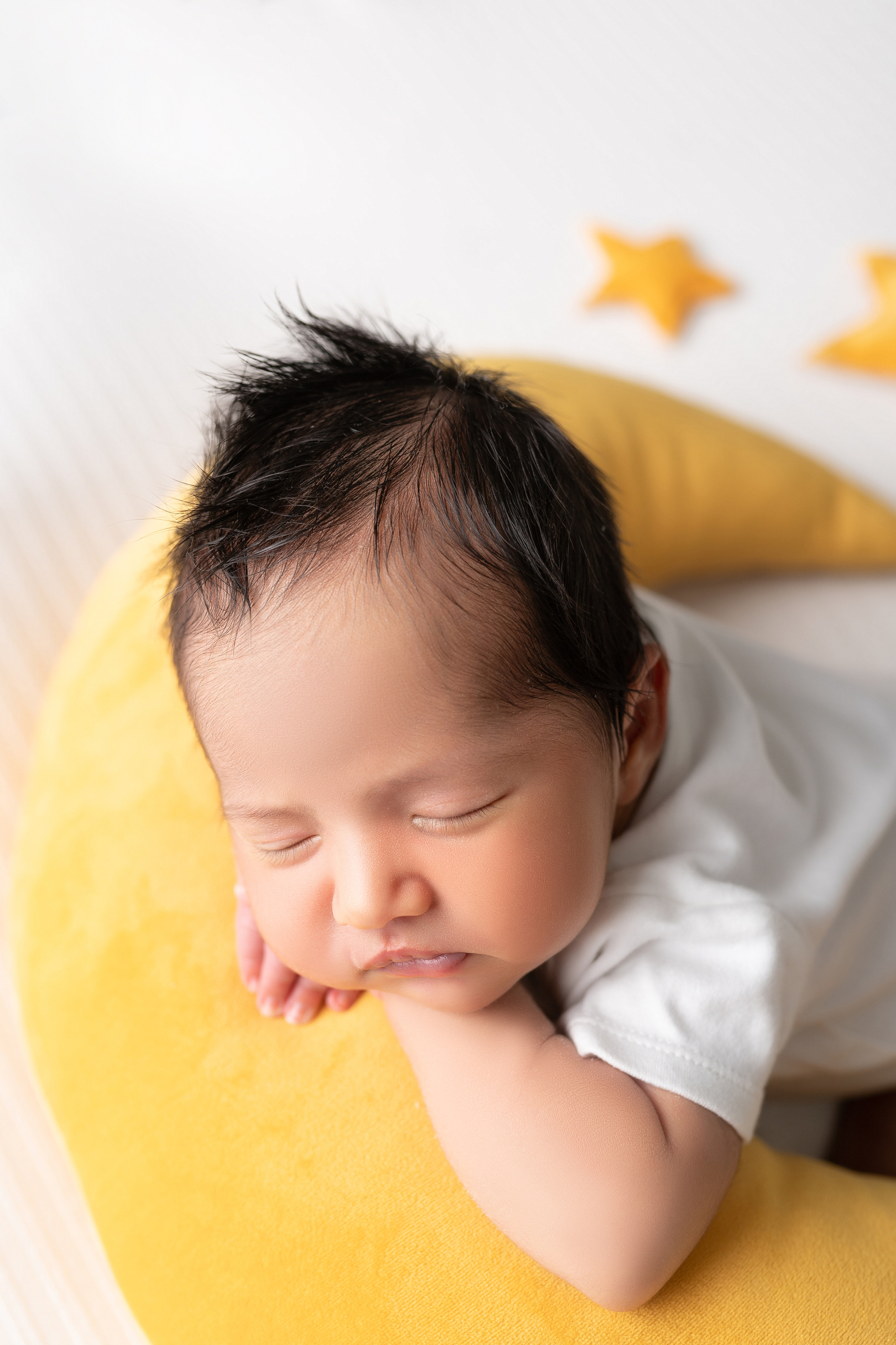 Микаэль. Фотограф новорождённых в Минске. Годик под ключ