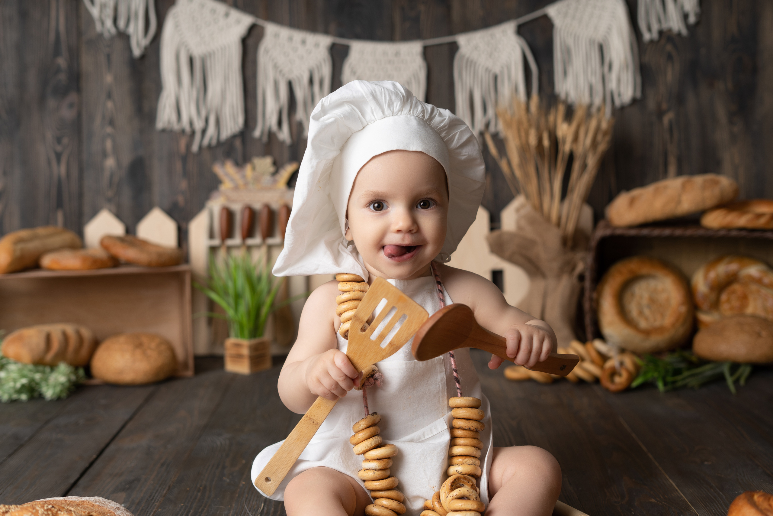 Константин. Фотограф новорождённых в Минске. Годик под ключ