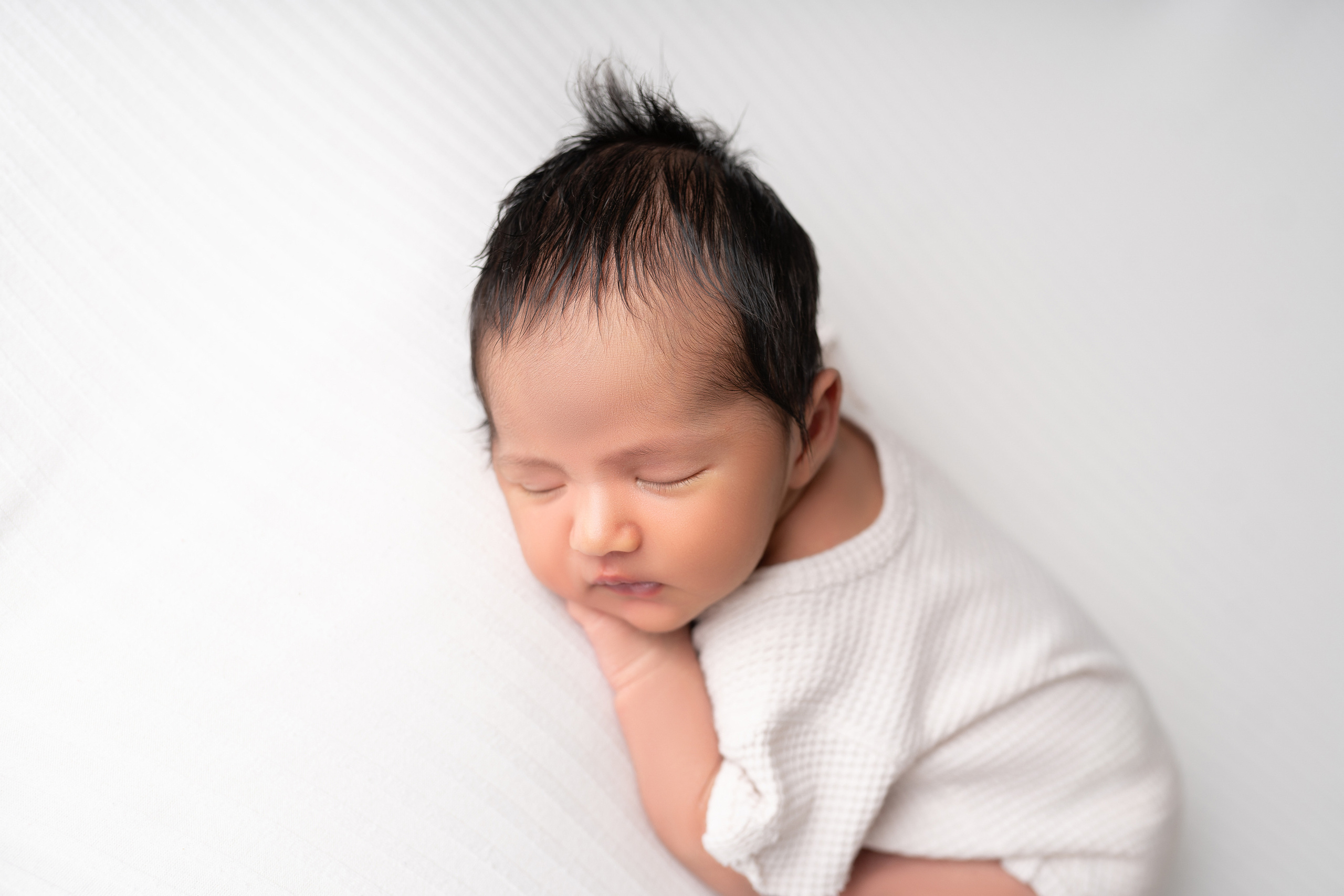 Микаэль. Фотограф новорождённых в Минске. Годик под ключ