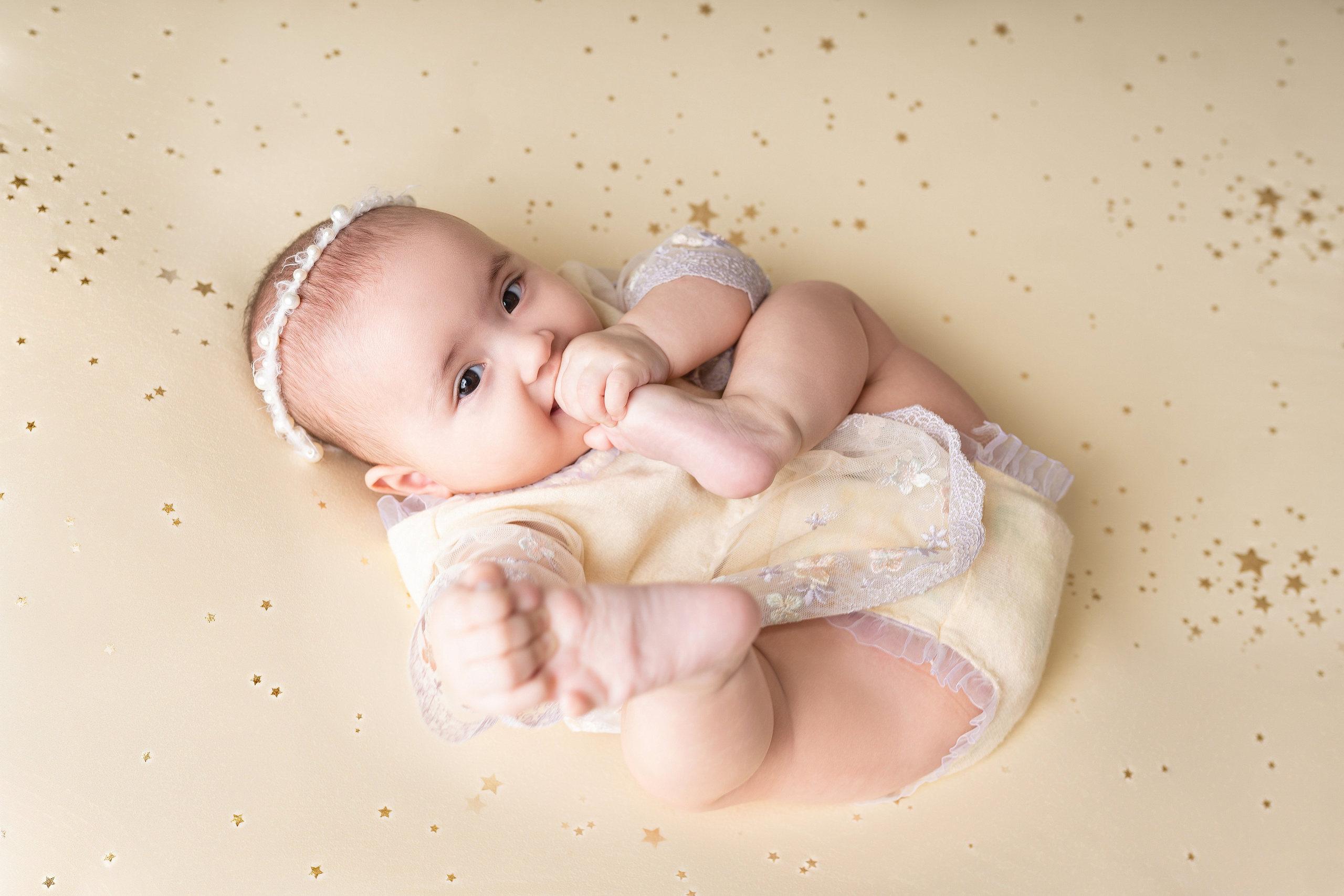 Младенцы. Фотограф новорождённых в Минске. Годик под ключ