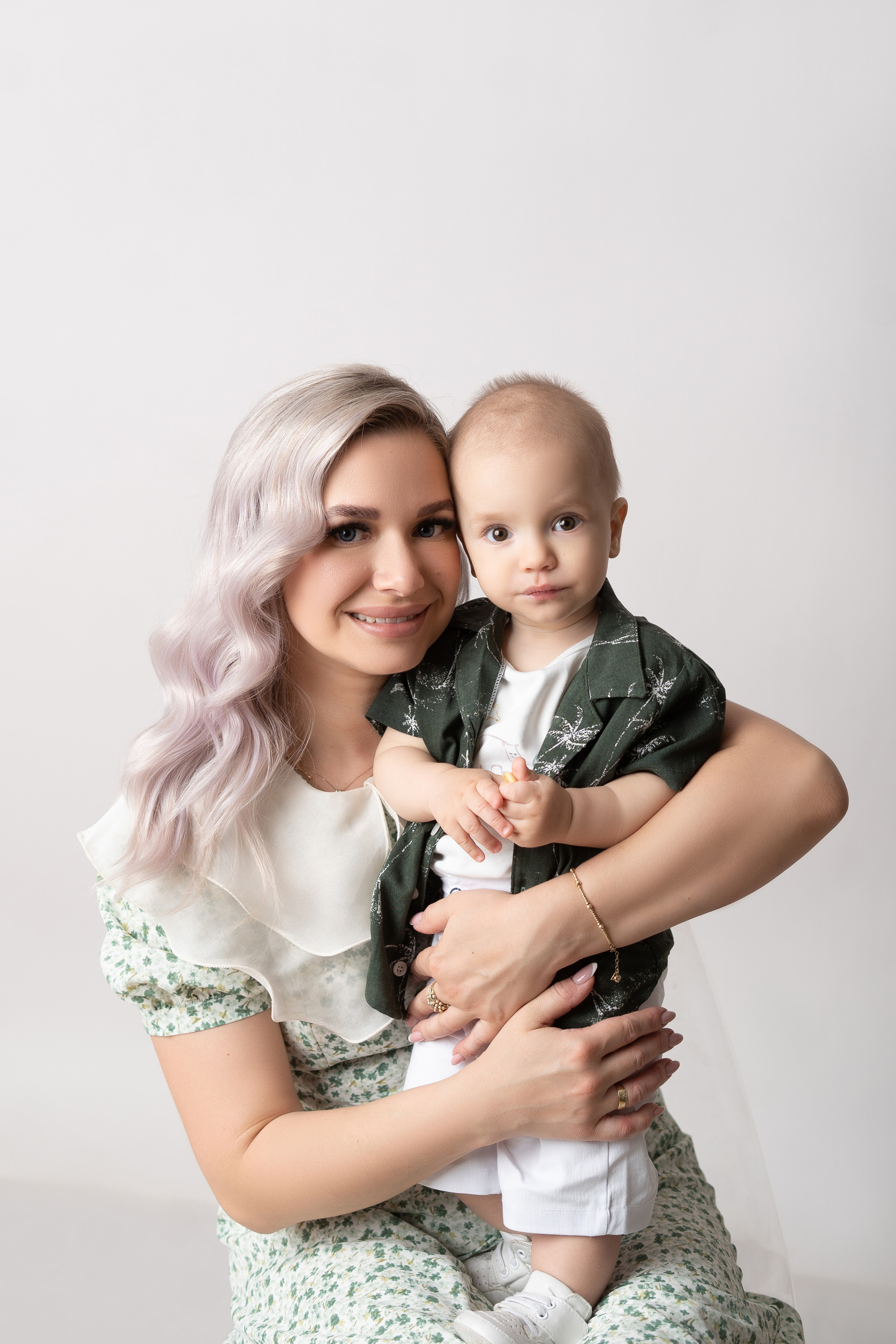 Константин. Фотограф новорождённых в Минске. Годик под ключ