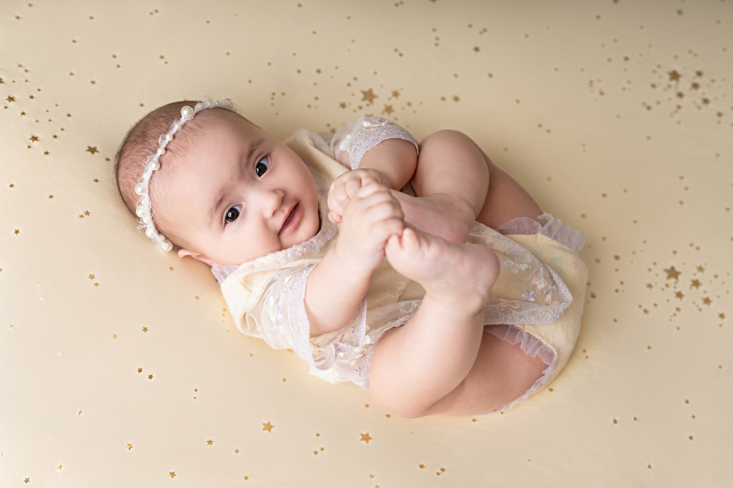 Младенцы. Фотограф новорождённых в Минске. Годик под ключ