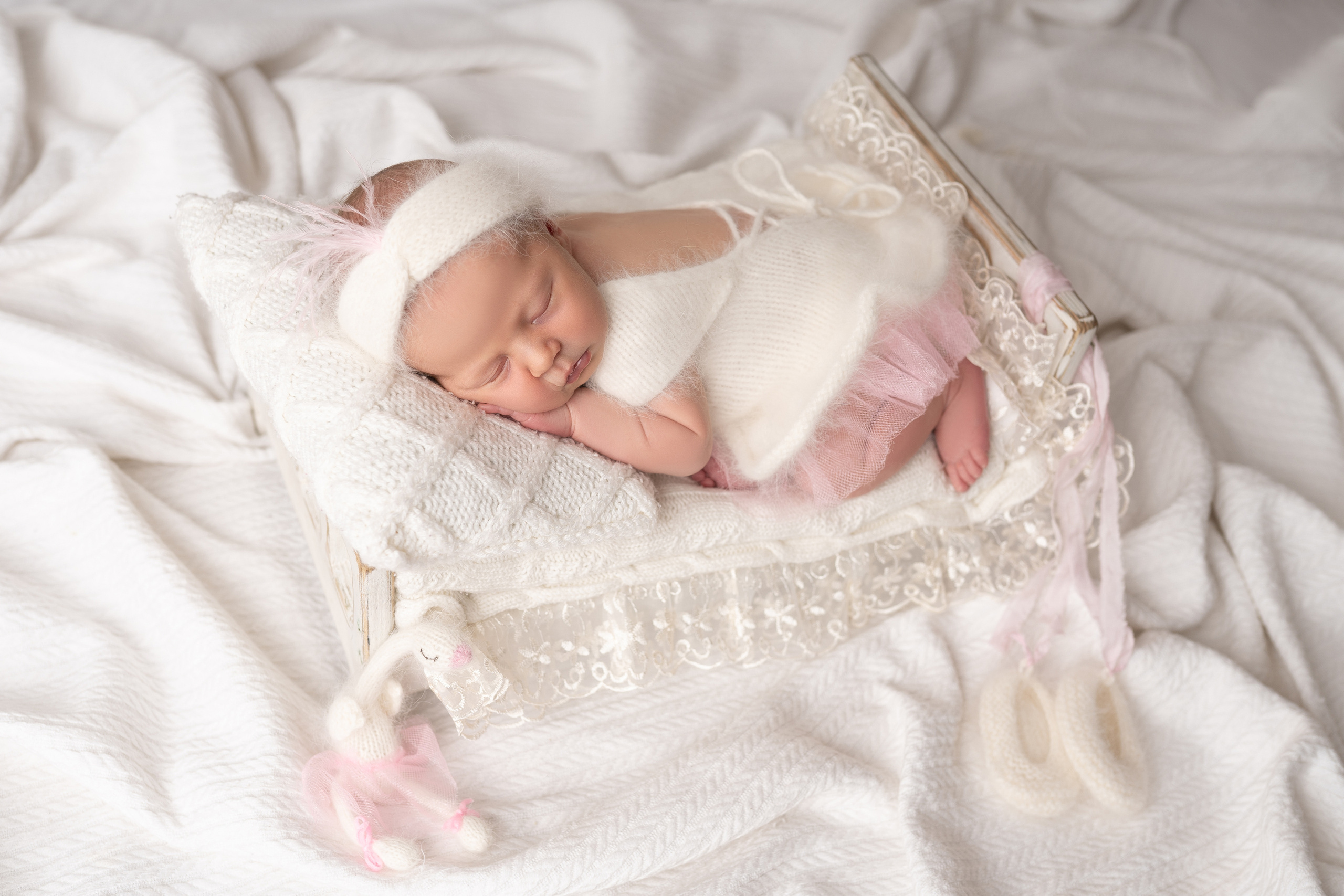 Вероника. Фотограф новорождённых в Минске. Годик под ключ