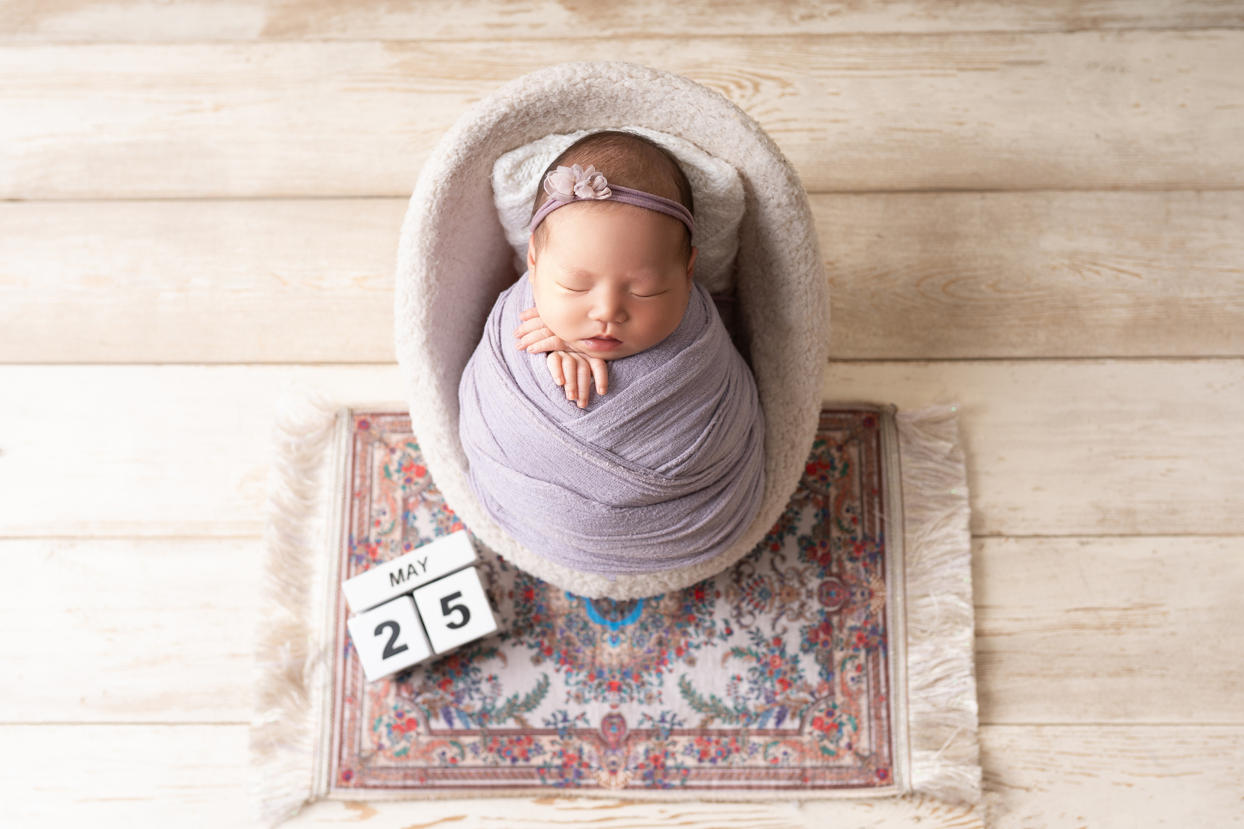 Адриана. Фотограф новорождённых в Минске. Годик под ключ