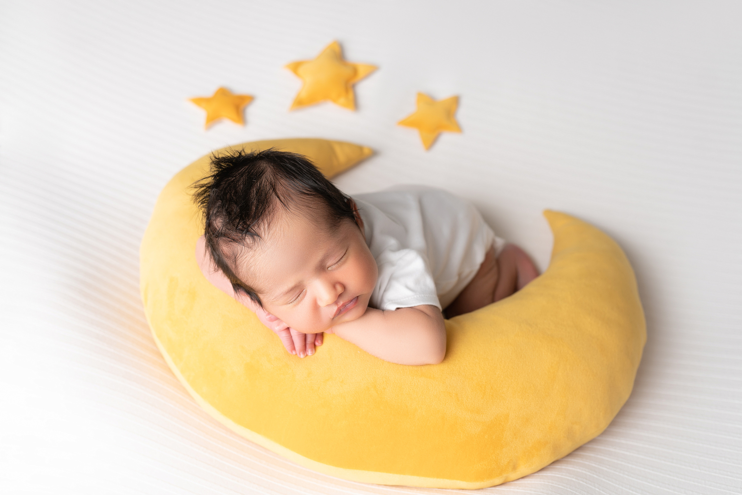 Микаэль. Фотограф новорождённых в Минске. Годик под ключ