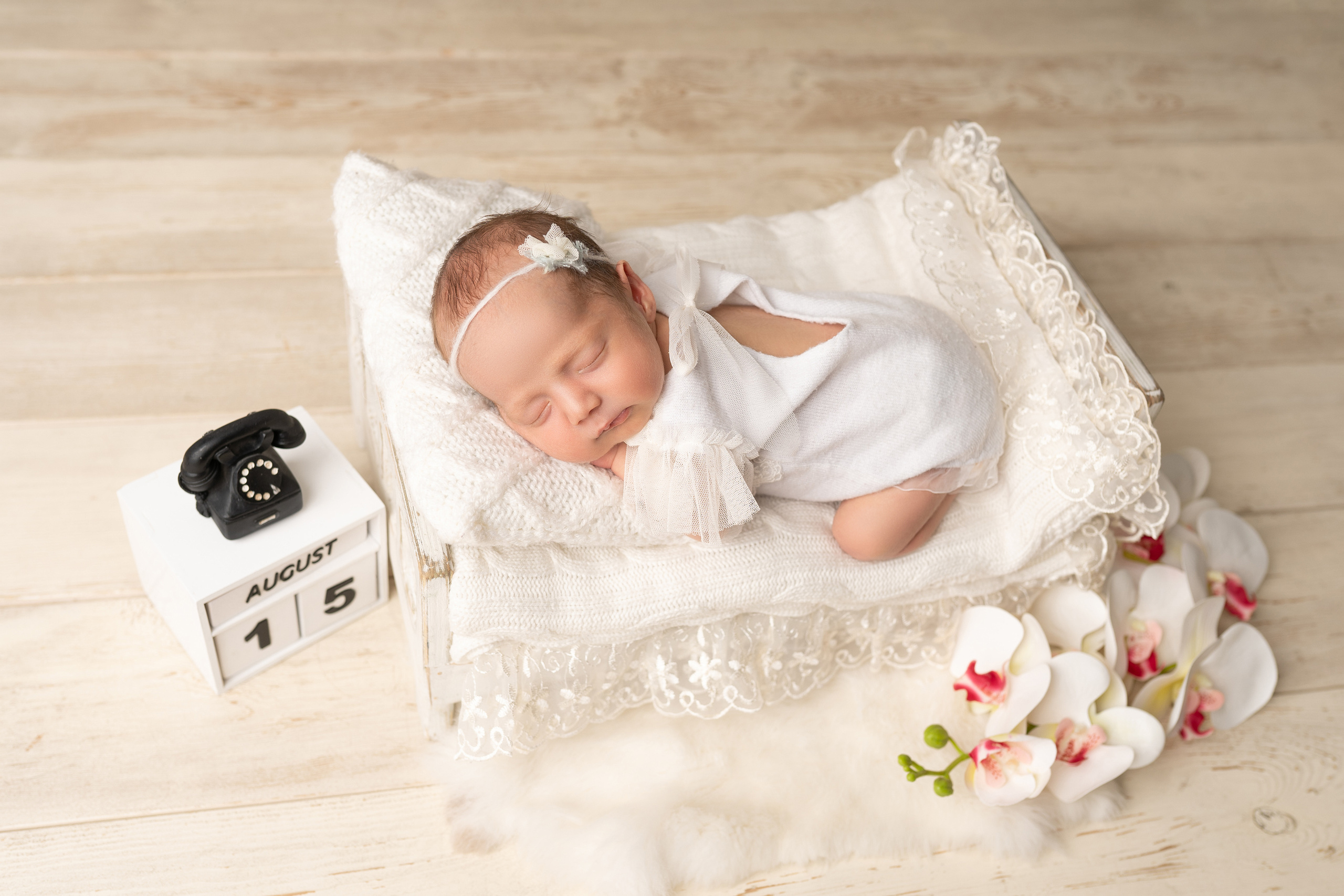 Амина и Мухаммад. Фотограф новорождённых в Минске. Годик под ключ