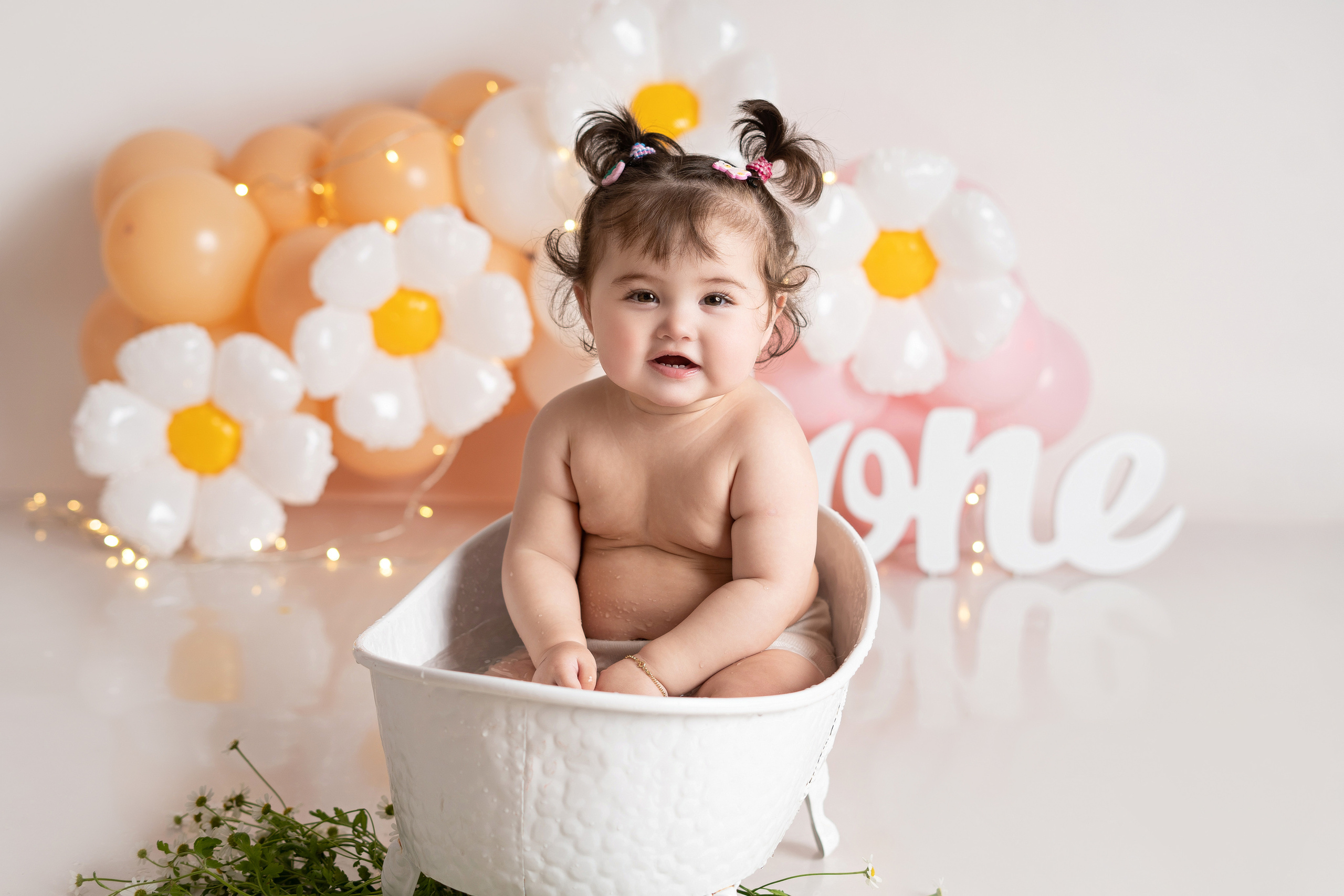 Анастасия. Фотограф новорождённых в Минске. Годик под ключ