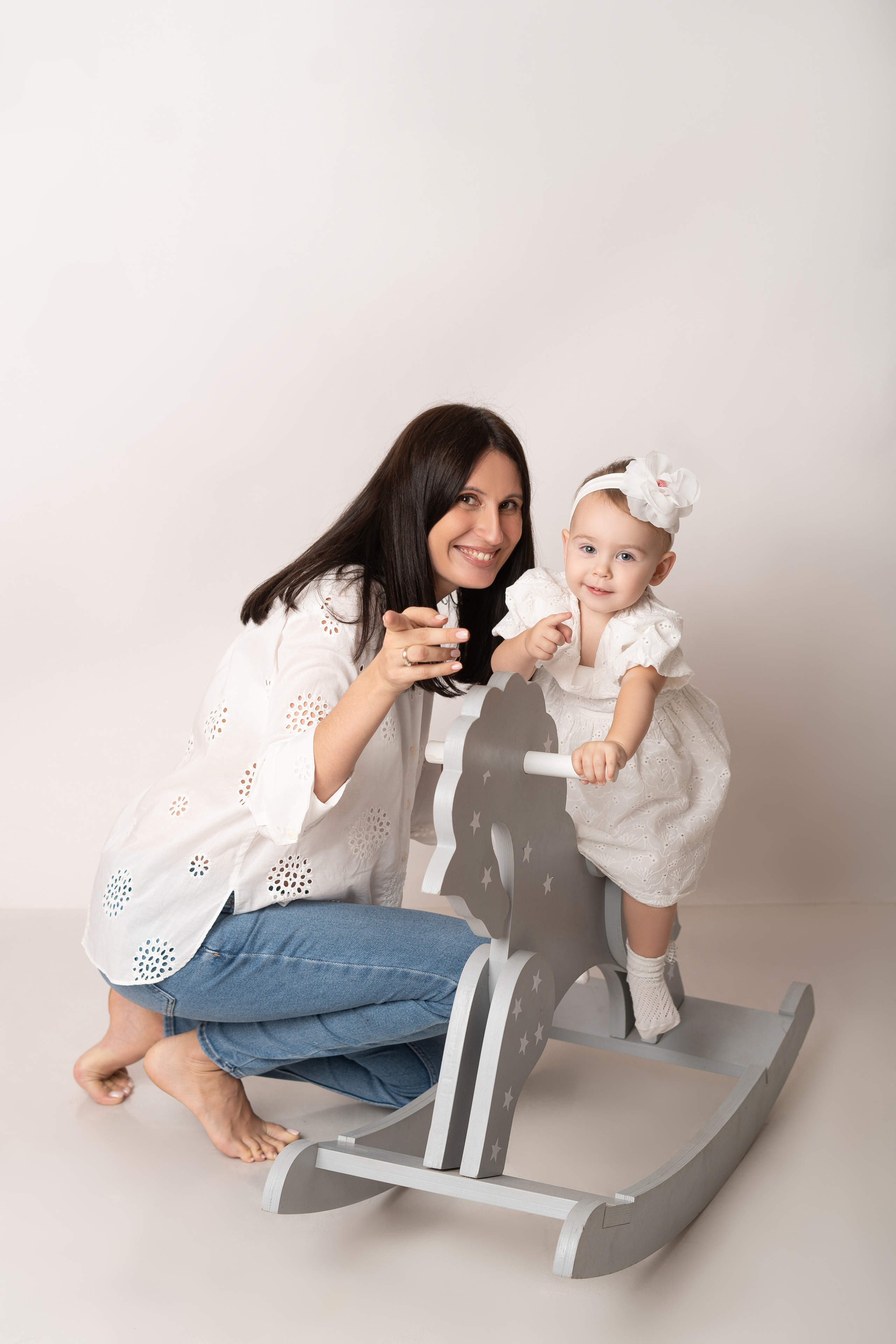 Вероника. Фотограф новорождённых в Минске. Годик под ключ