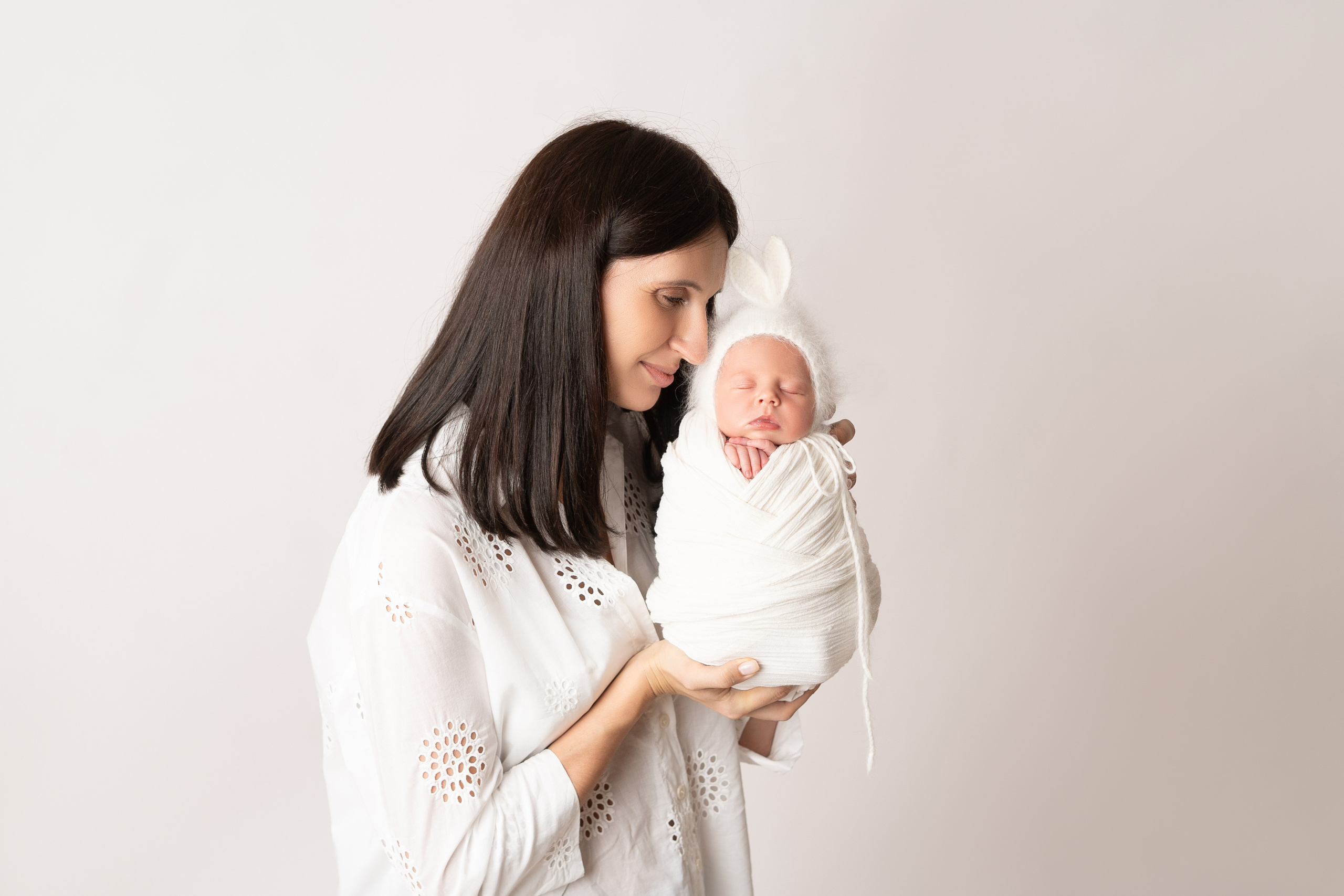 Вероника. Фотограф новорождённых в Минске. Годик под ключ