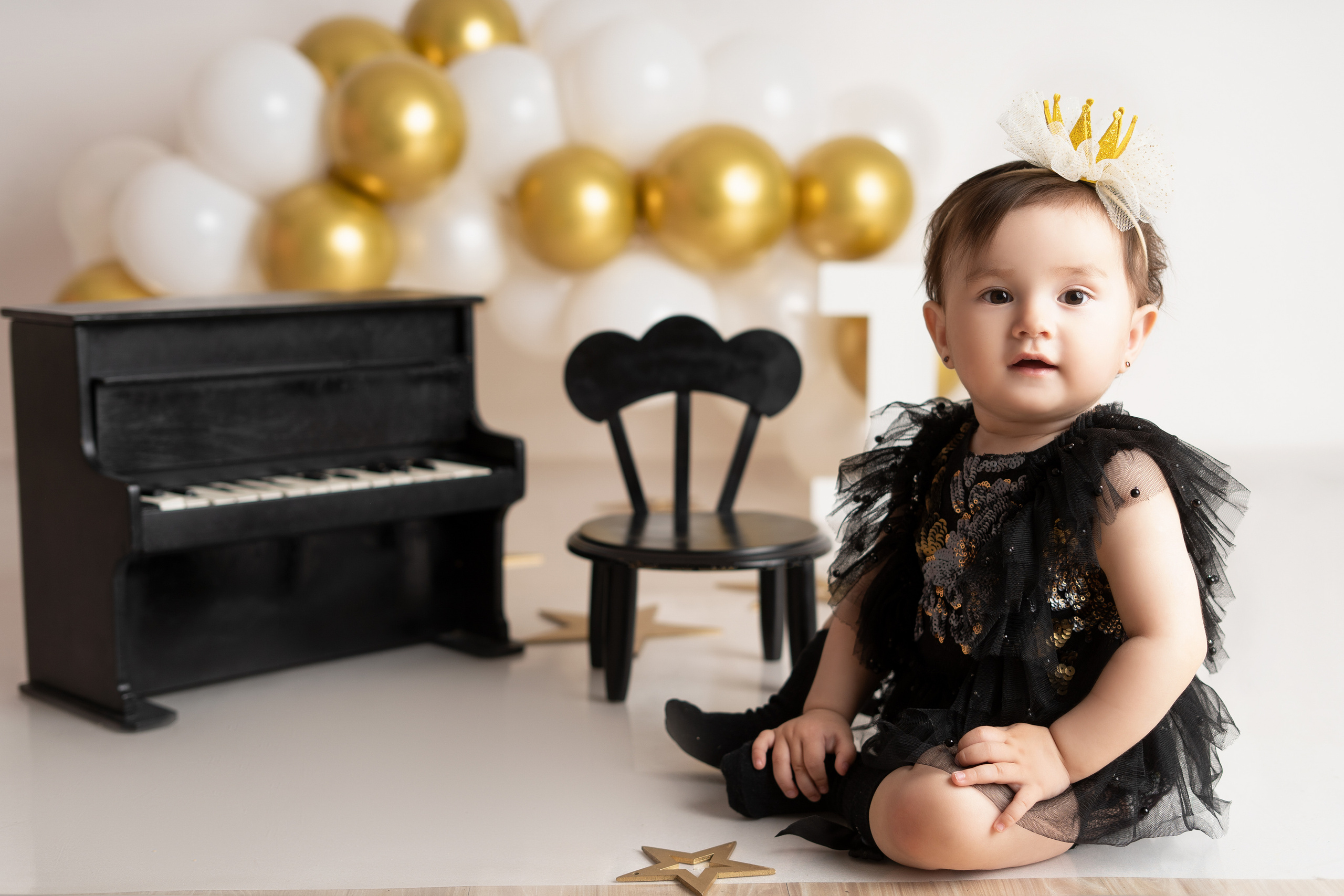 София. Фотограф новорождённых в Минске. Годик под ключ