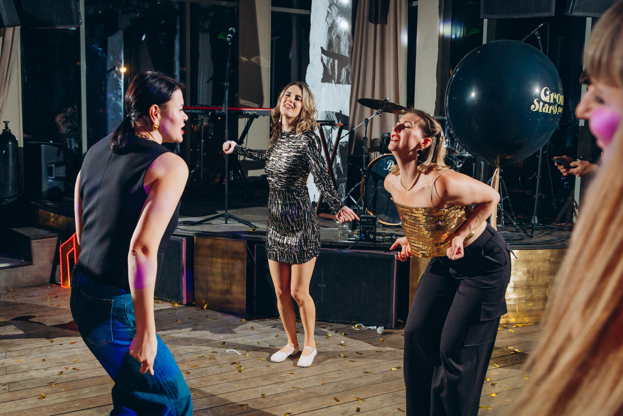 День рождения в ресторане Сытый лось. FOTOZ Studio / Фотовидеомейкер Андрей Смирнов