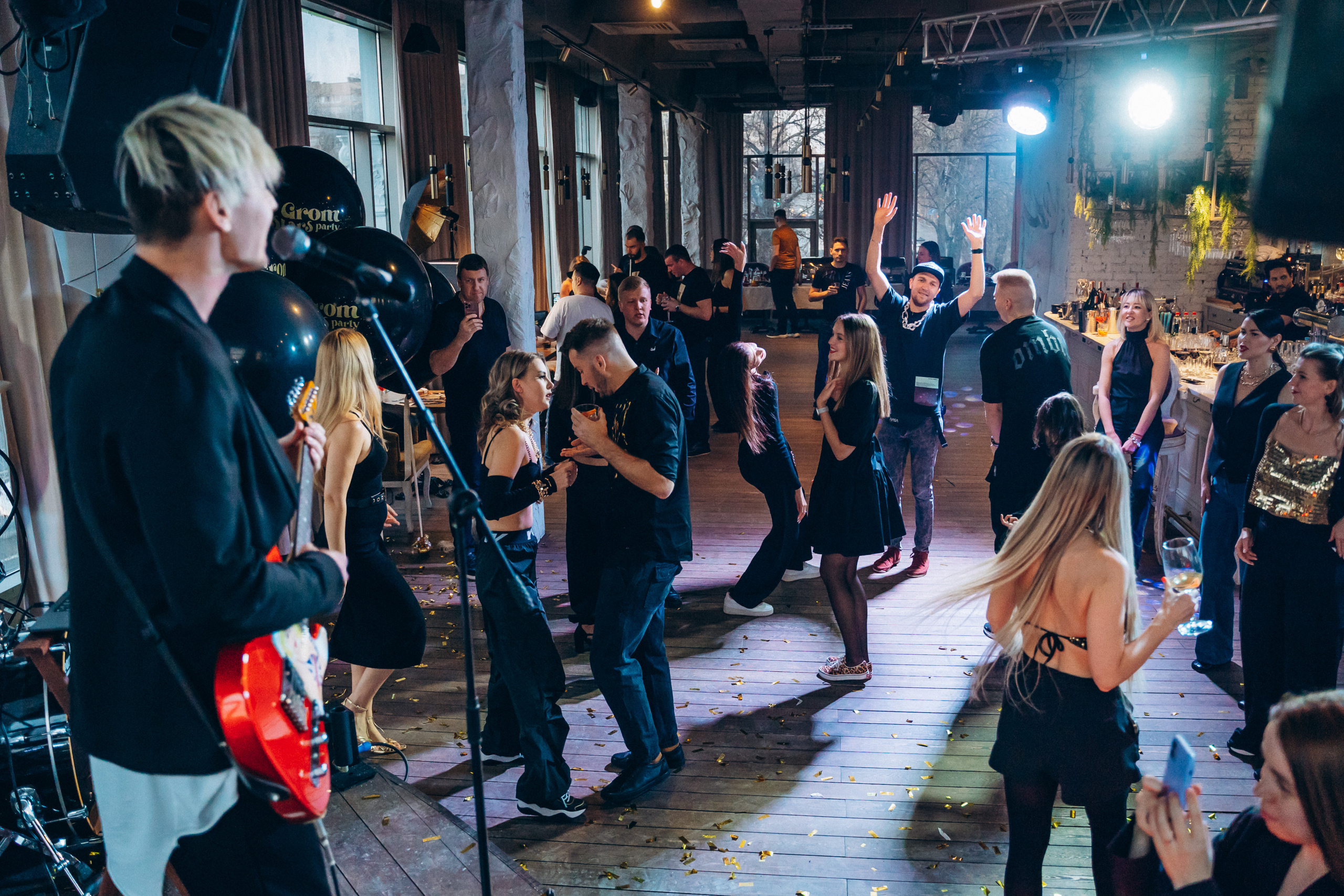 День рождения в ресторане Сытый лось. FOTOZ Studio / Фотовидеомейкер Андрей Смирнов