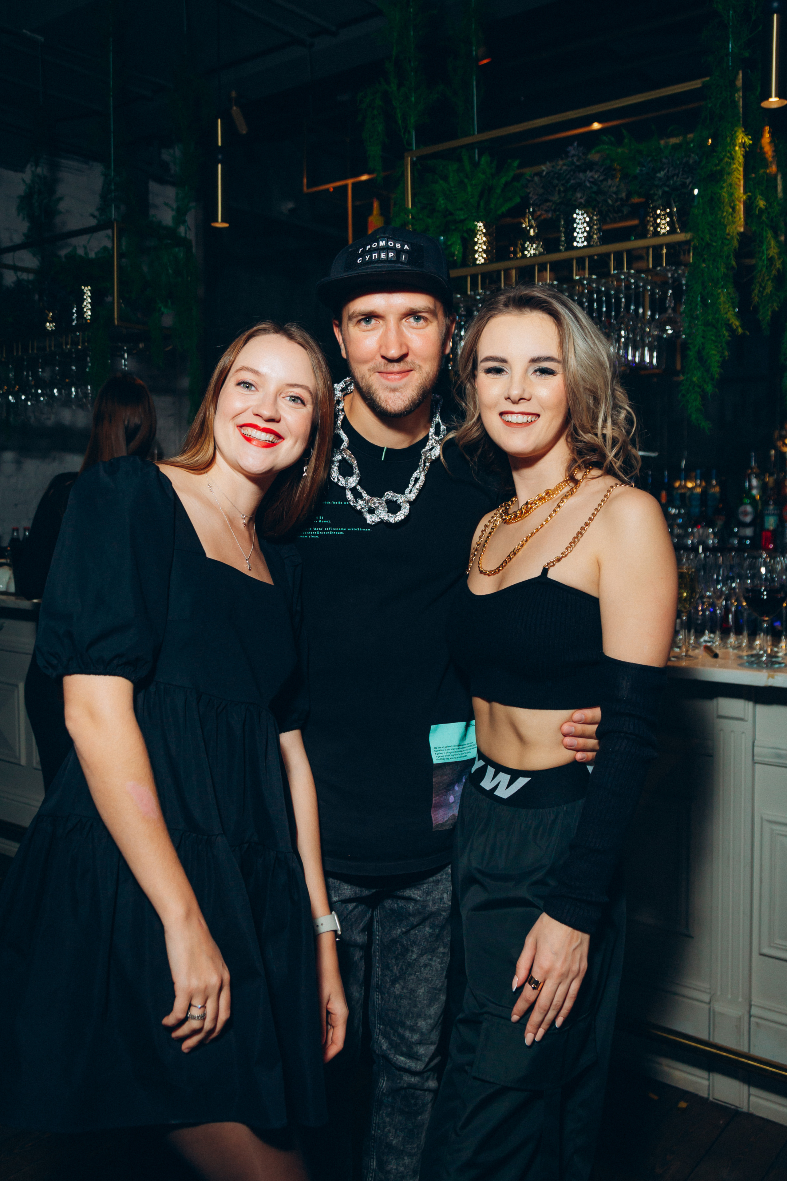 День рождения в ресторане Сытый лось. FOTOZ Studio / Фотовидеомейкер Андрей Смирнов