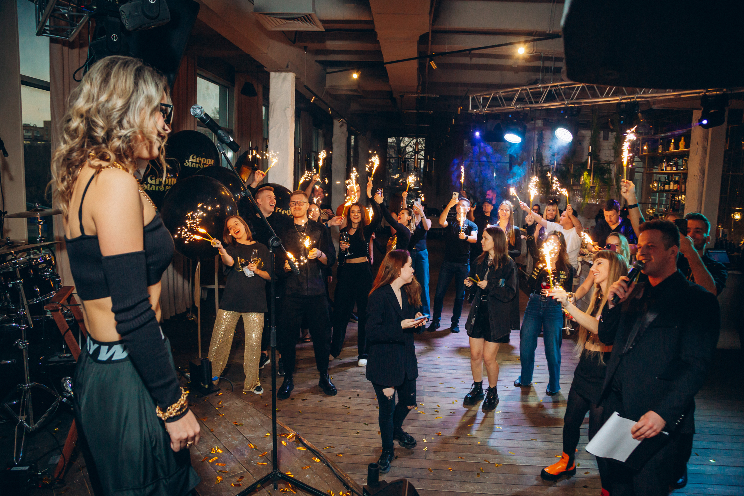 День рождения в ресторане Сытый лось. FOTOZ Studio / Фотовидеомейкер Андрей Смирнов