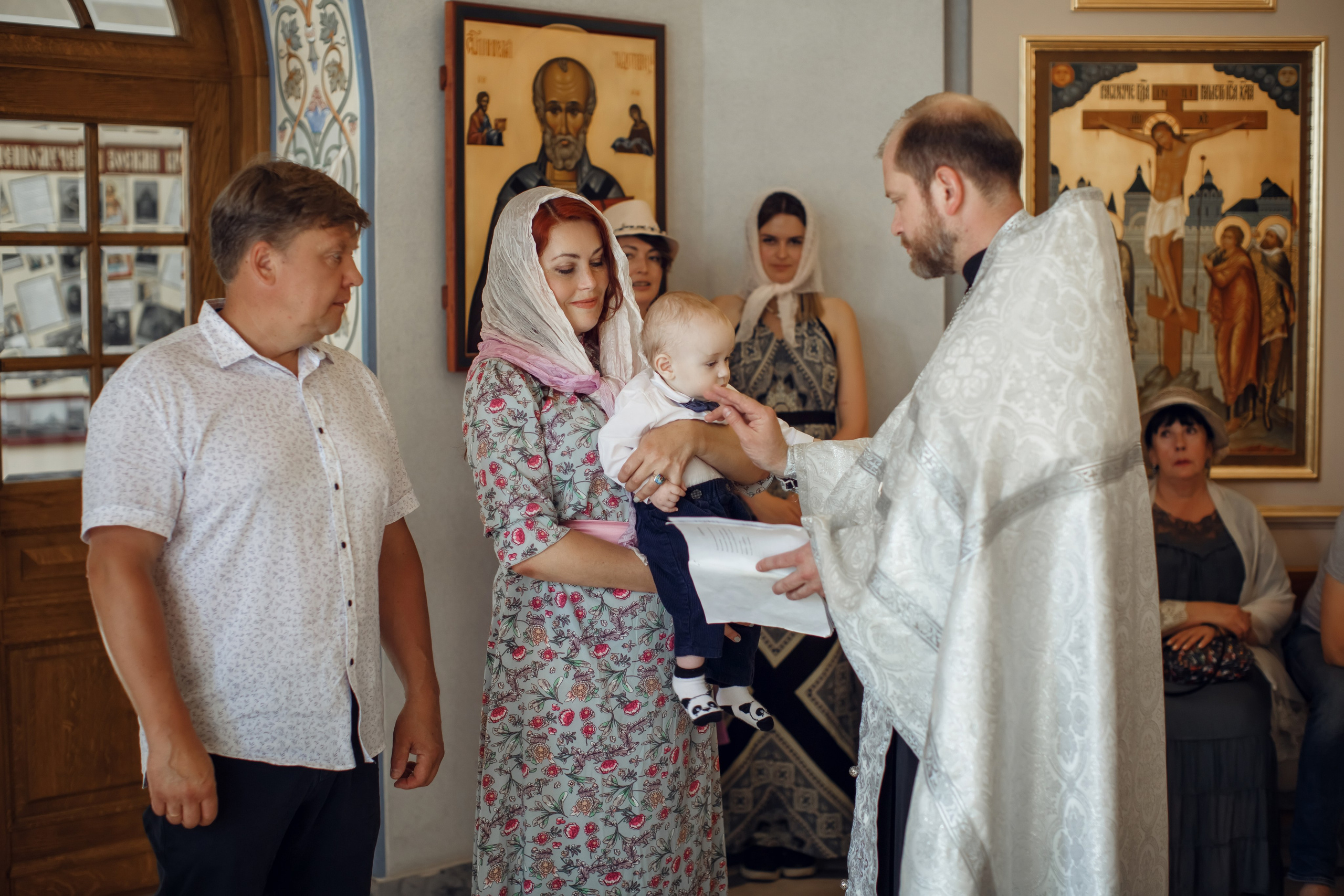 Крещение Дмитрия. Фотограф на Крещение, семейный фотограф в Москве