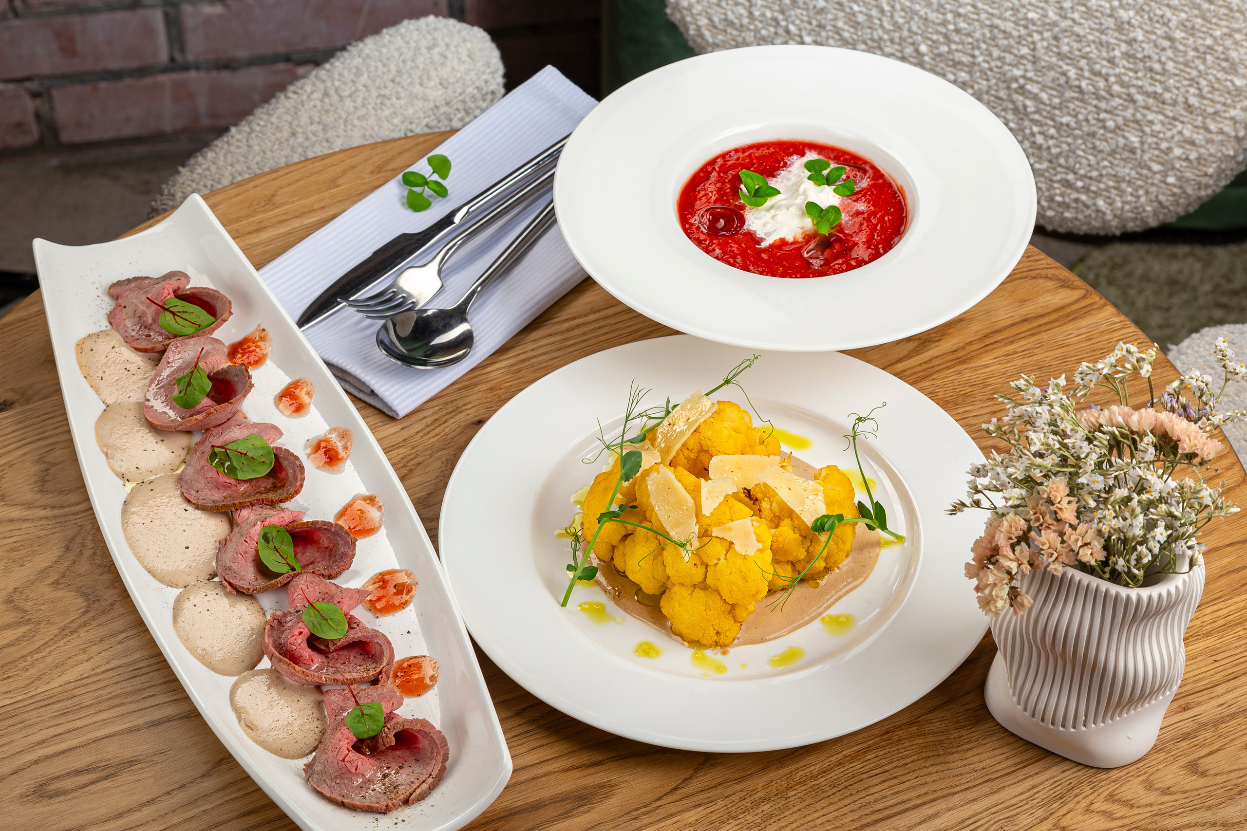 Фуд фото гастрономического пространства Marti. Фуд фотограф и видеограф в Москве Крепких Сергей