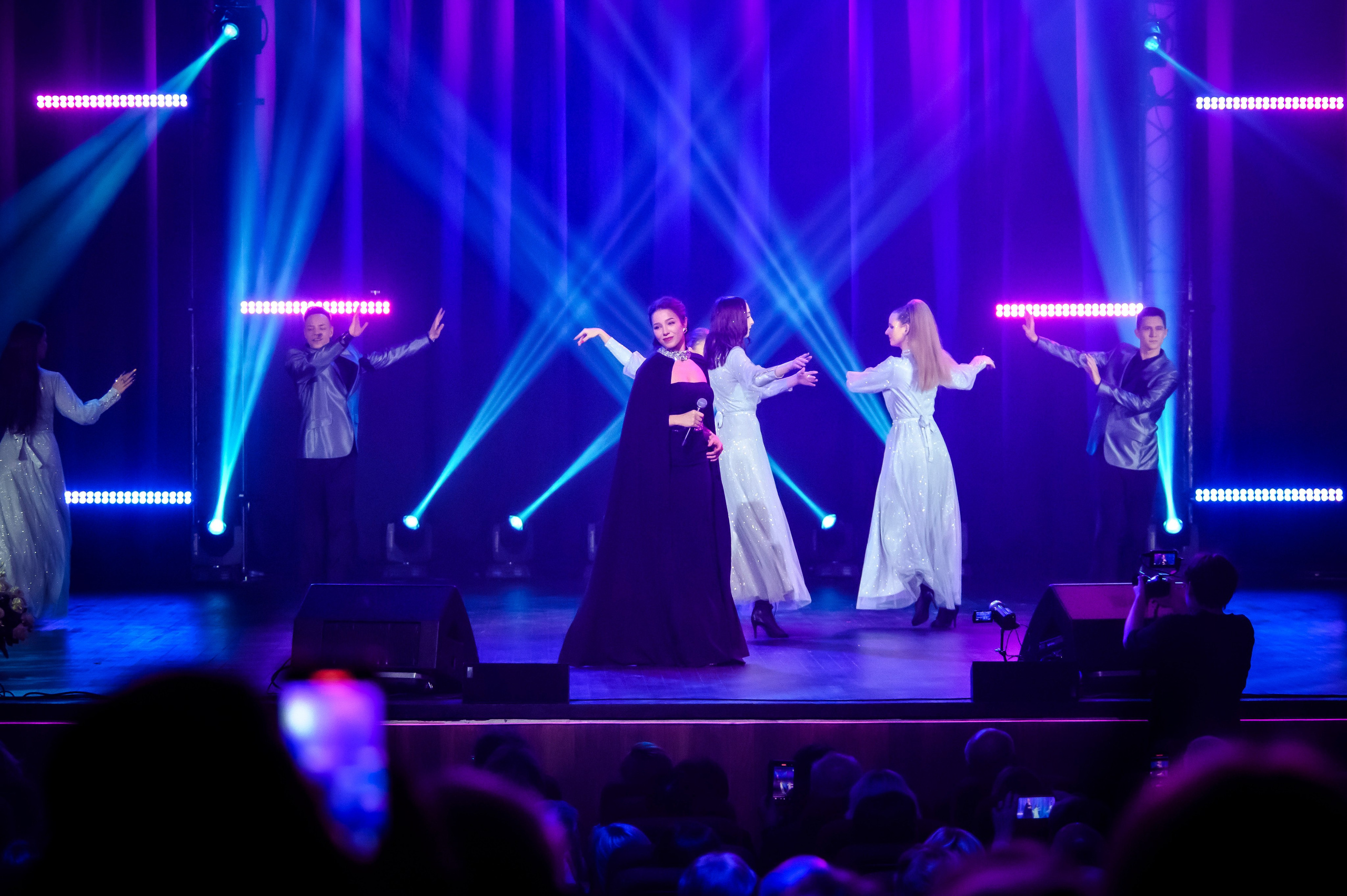 Лариса Рубальская — КЗ «Москва», Остров мечты. Бренд-фотограф для экспертов и блогеров в Москве Влада Горбовская