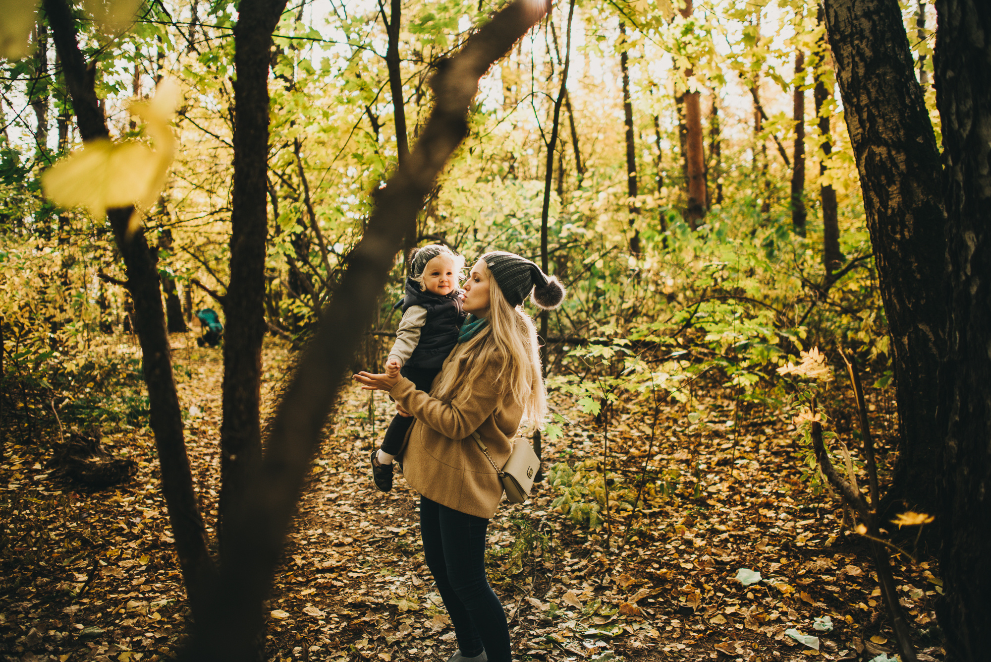 Катя и Соната: в бликах осени. Фотограф в Москве новорожденные свадьбы семьи Дарья Ларионова