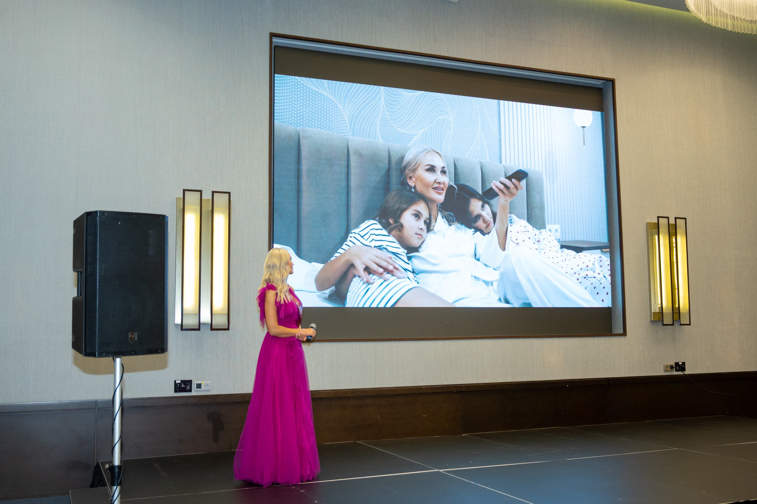 Церемония открытия Конкурса красоты «LADY WORLD» 2024. Фотографирую счастливых людей в Сочи