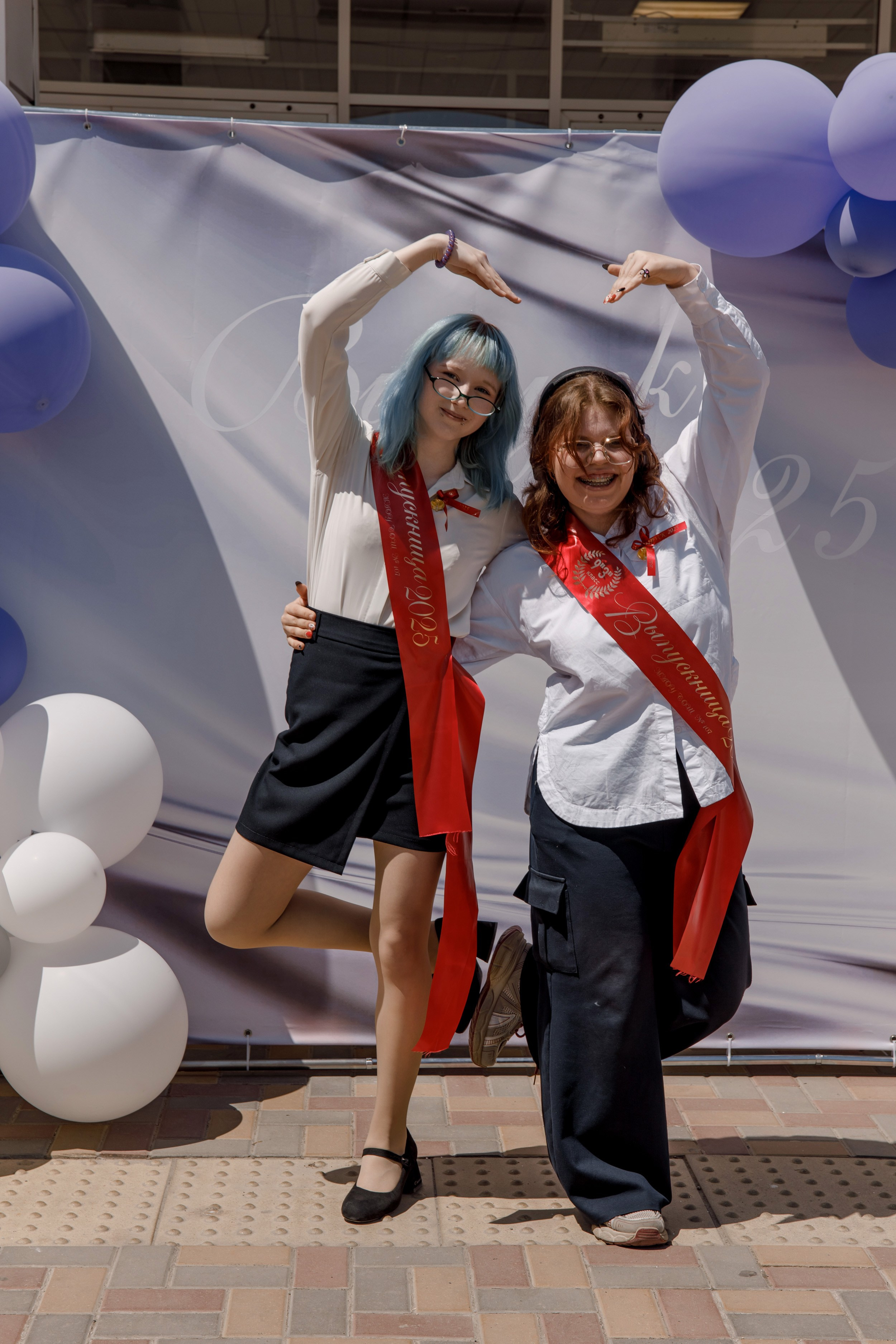 Школа 107 г. Краснодар. Выпускные альбомы в Краснодарском крае