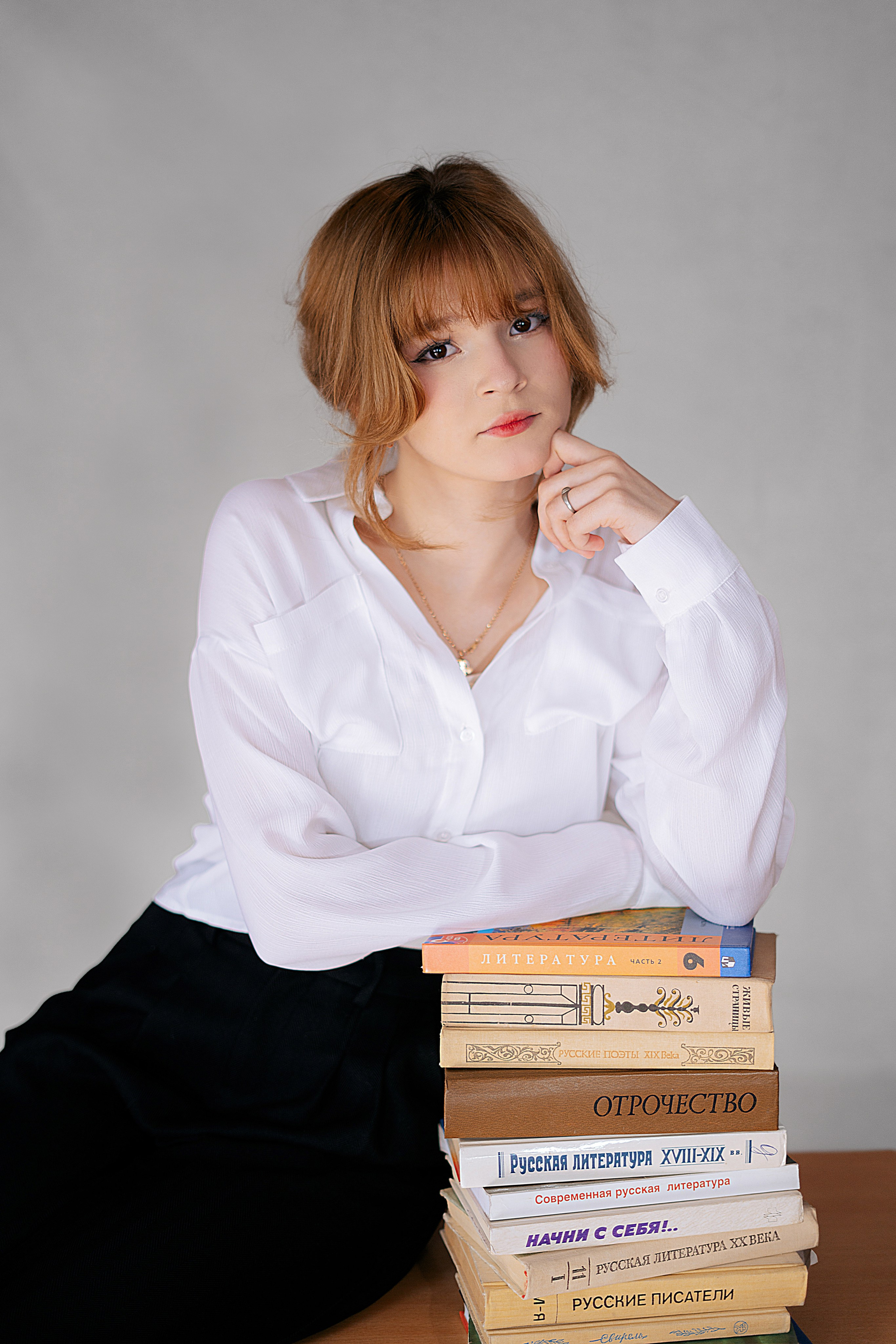 Школьные портреты. Школьный фотограф в Челябинске. Выпускные фотоальбомы